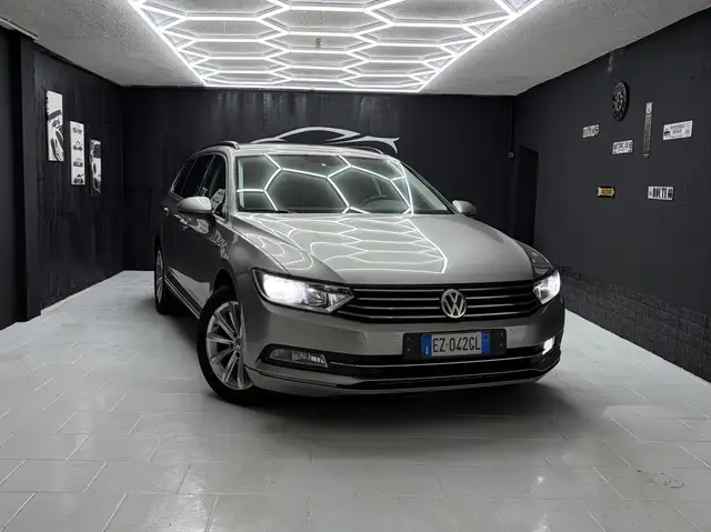 Volkswagen Passat Variant Passat VIII 2015 Variant 2.0 tdi Highline 150cv