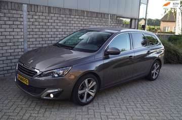 SW 1.2 PureTech Blue Lease Premium Sportst Stoelve