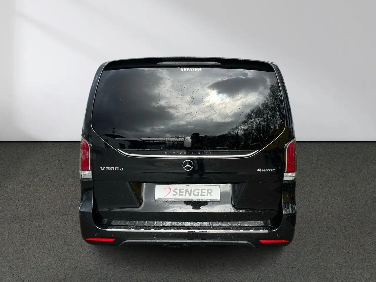 Mercedes-Benz V 300 d Avantgarde 4x4 lang AMG AIRMATIC Pano 360 6