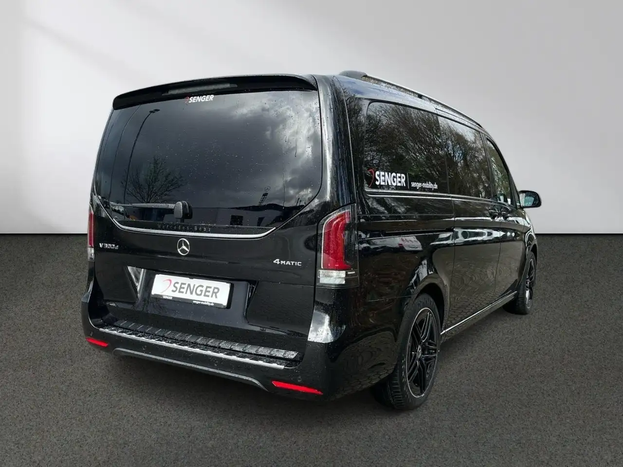 Mercedes-Benz V 300 d Avantgarde 4x4 lang AMG AIRMATIC Pano 360 4