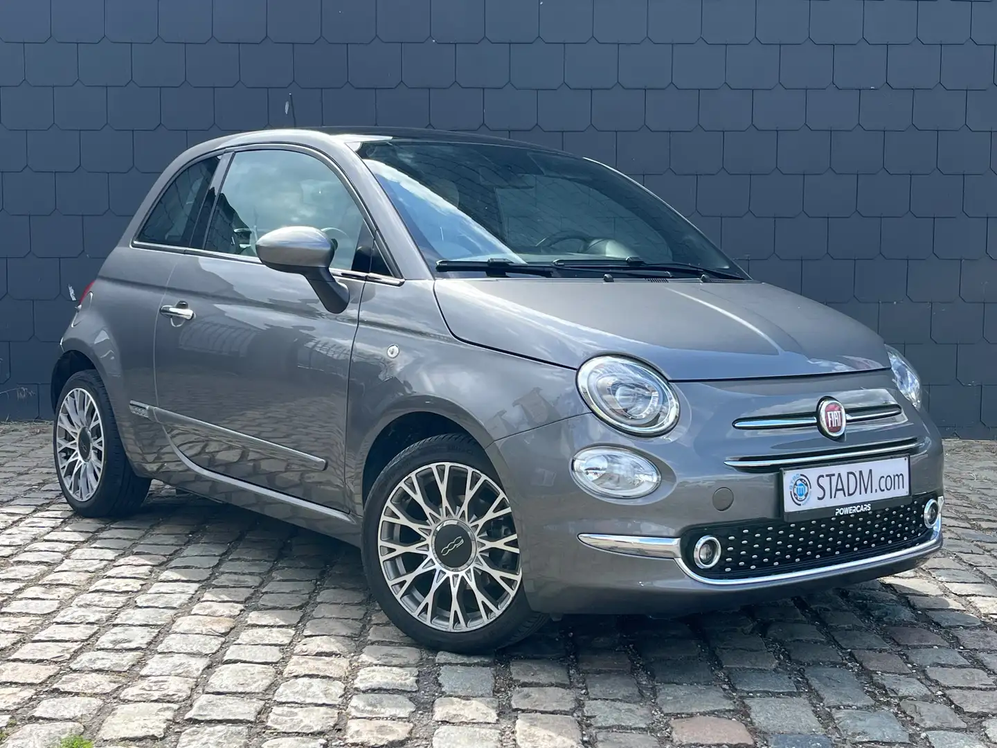 Fiat 500 1.2i Automatique / Toit Panoramique / GPS Gris - 1