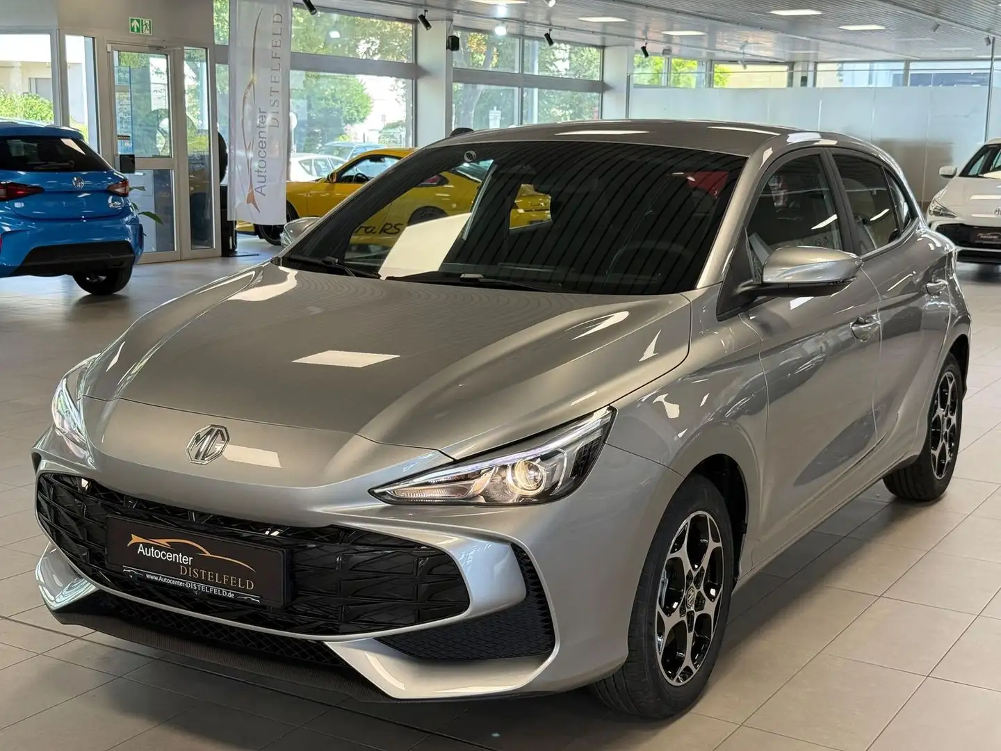 MG MG3 Hybrid+ Comfort dig.Cockpit  2Jahre Garantie Silber - 1