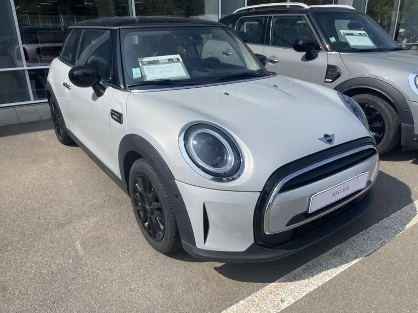 MINI Cooper E Cooper 136ch Edition Camden BVA7 Blanc - 1