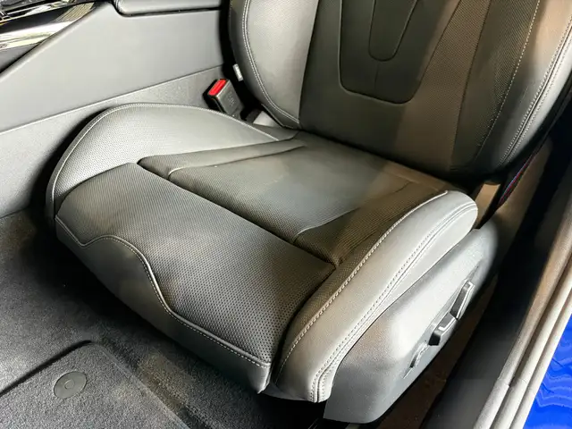 BMW M5 view 12