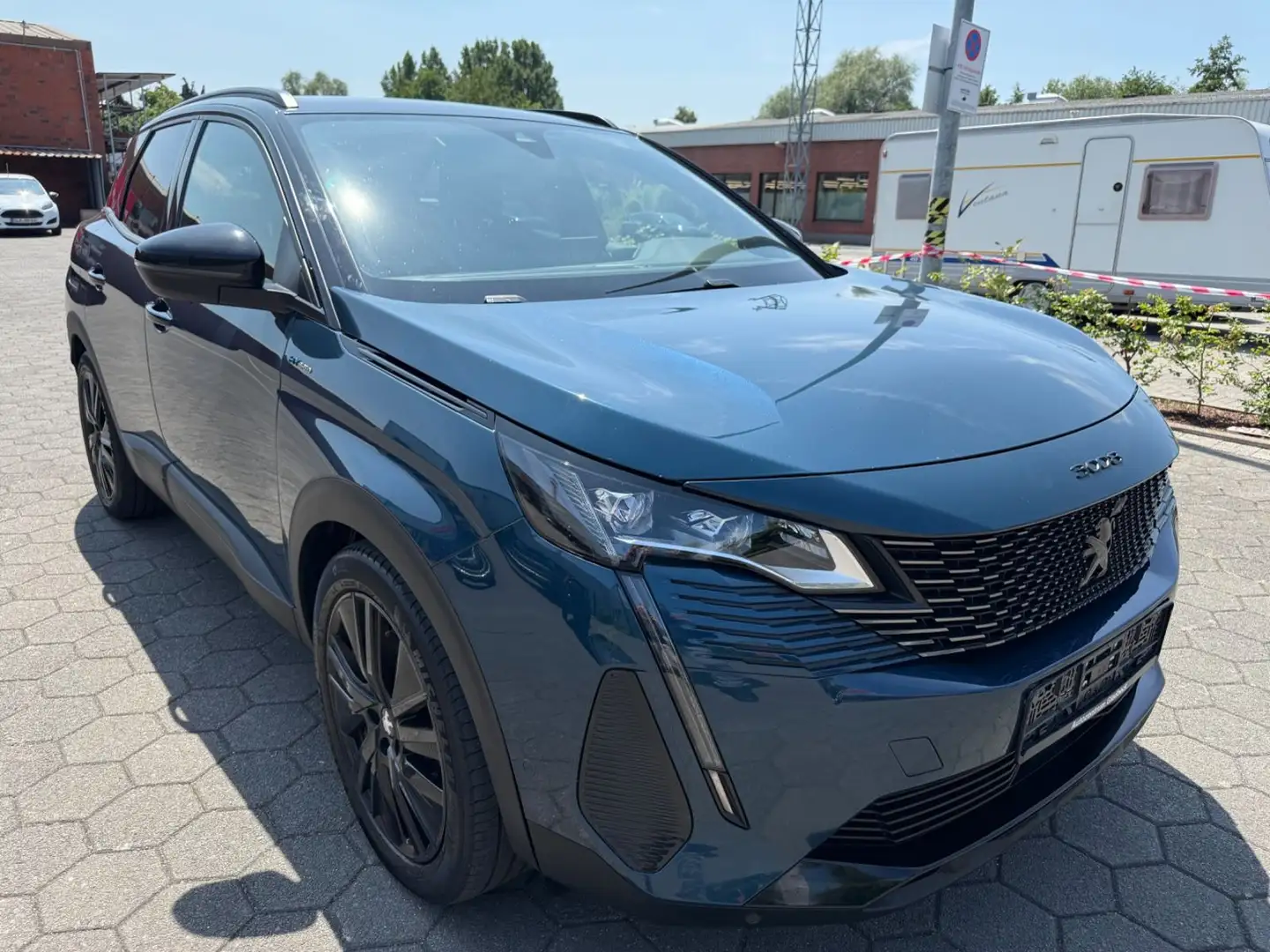 Peugeot 3008 Hybrid 225 GT*TOP*GARANTIE* Blau - 1