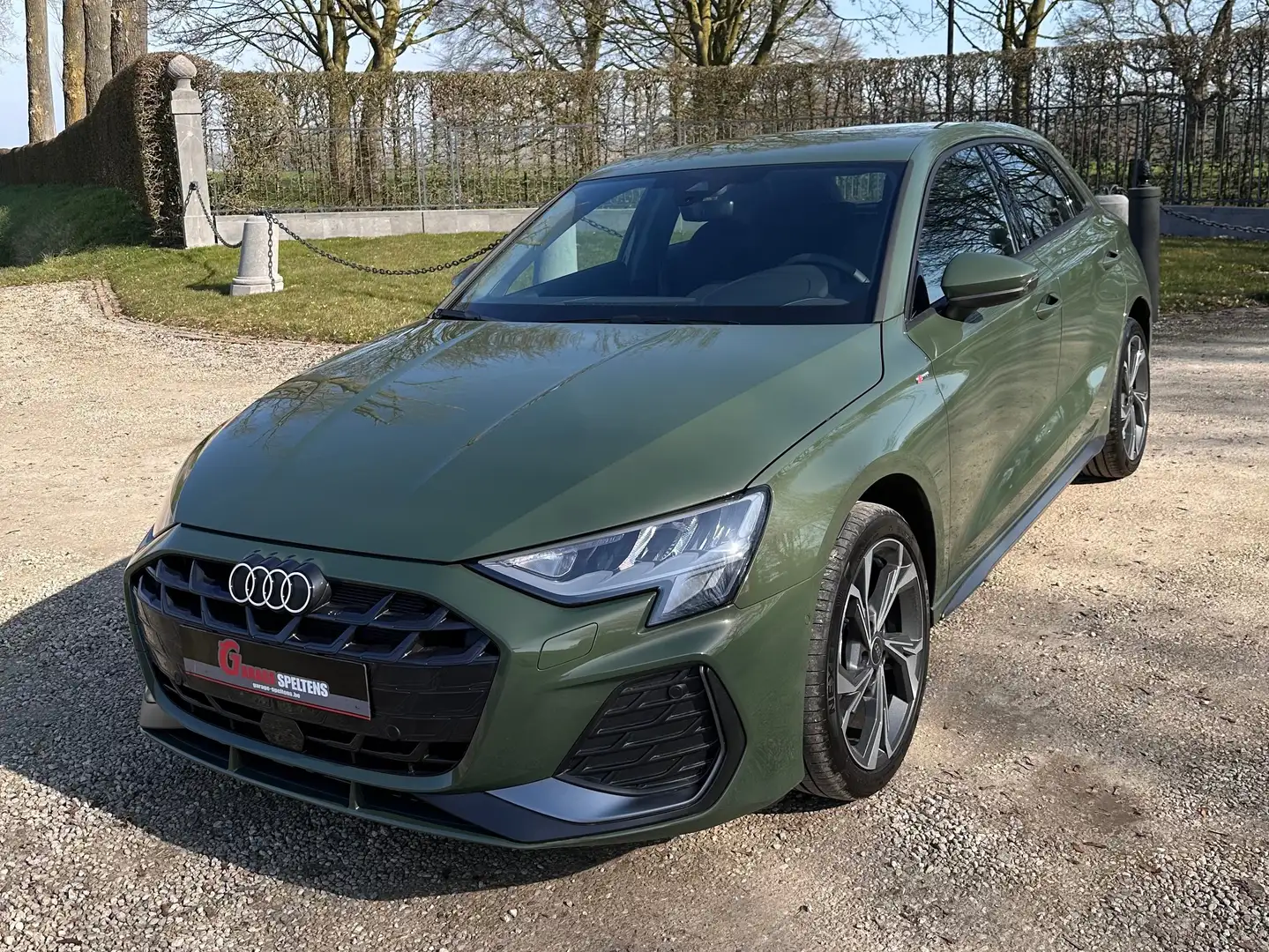 Audi A3 A3 1.8 T Automatik Ambiente Groen - 2