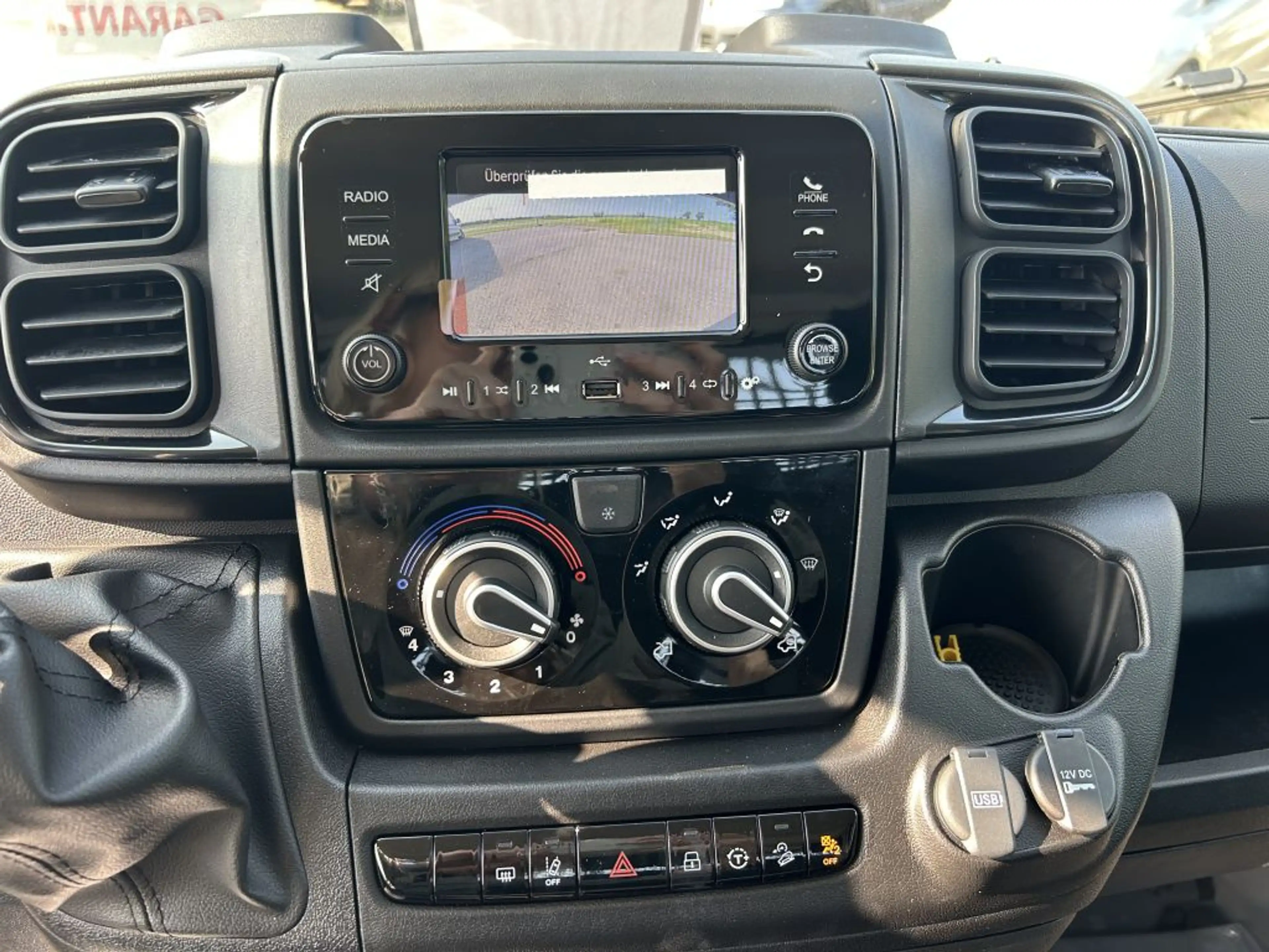 Toyota Proace Max 2.2-l-D 35 L3H1 Heavy Work — photo 11
