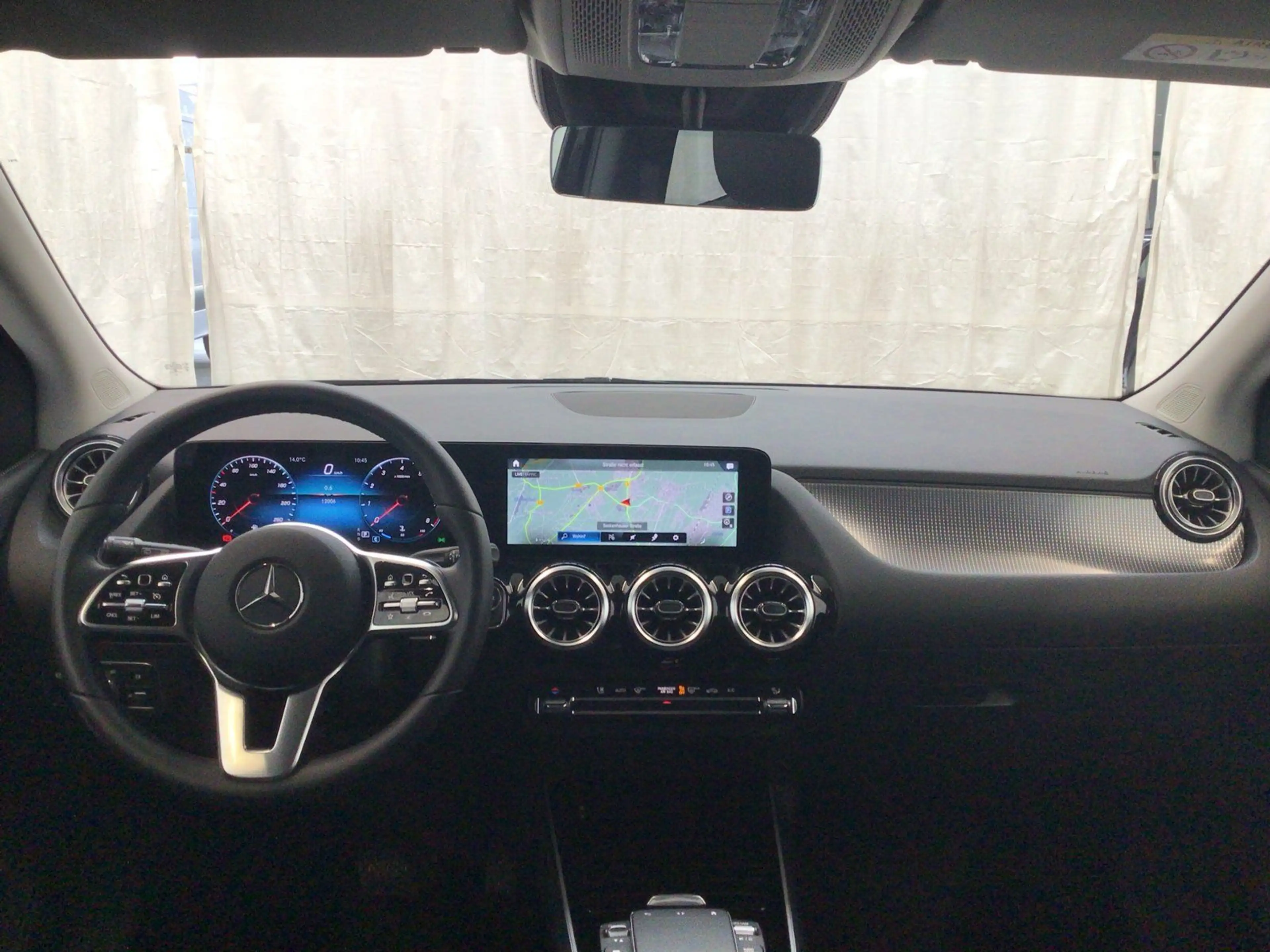 Mercedes-Benz B 180 7G-DCT PROGR KAMERA EASYPACK LED 18" MBUX — photo 9