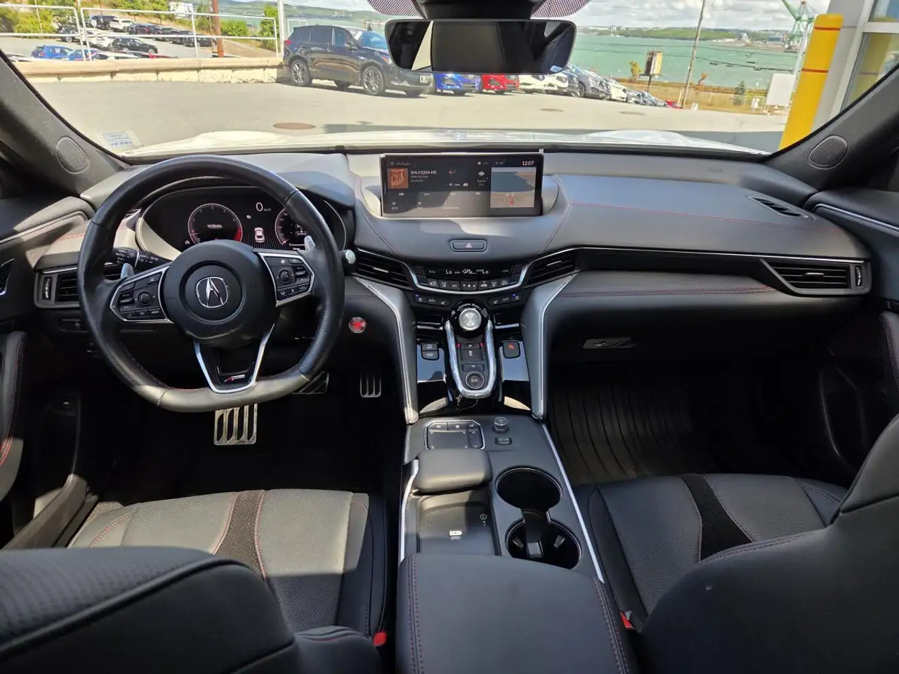 Acura TLX снимка Acura TLX