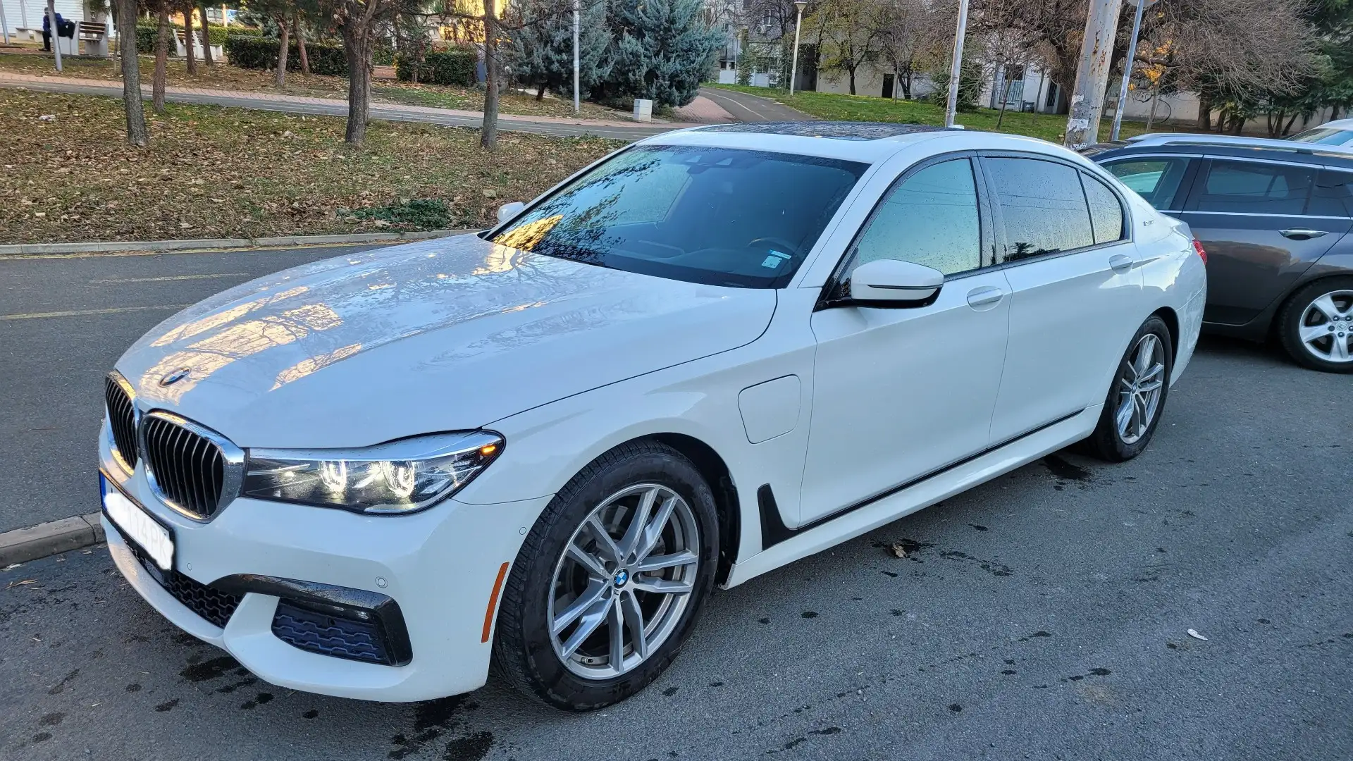 BMW 740 740Le xDrive iPerformance - 1