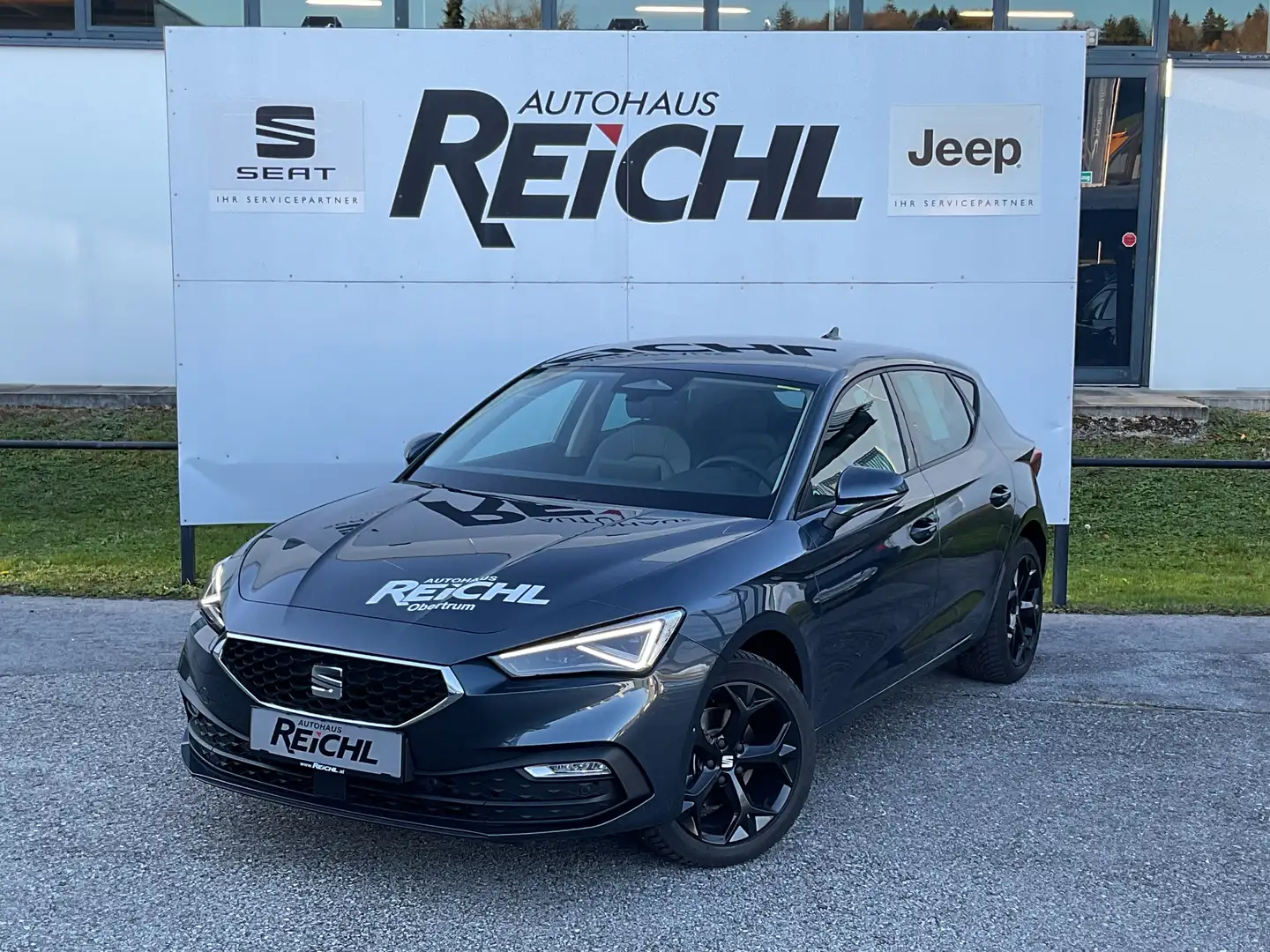 SEAT Leon 1,5 TSI Style - Matrix - ACC - Full-Link Grau - 2