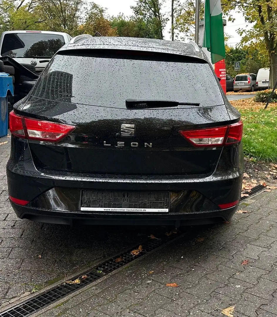 SEAT Leon ST 1.6 TDI 85kW Style/ Navi/Airbag ok Schwarz - 2