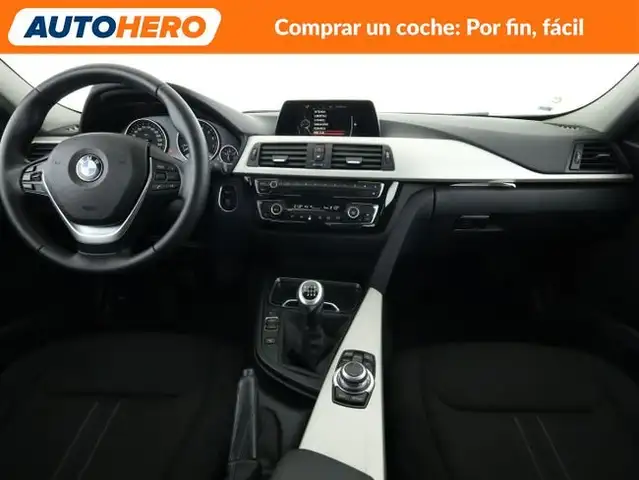 BMW 3 Series view 13