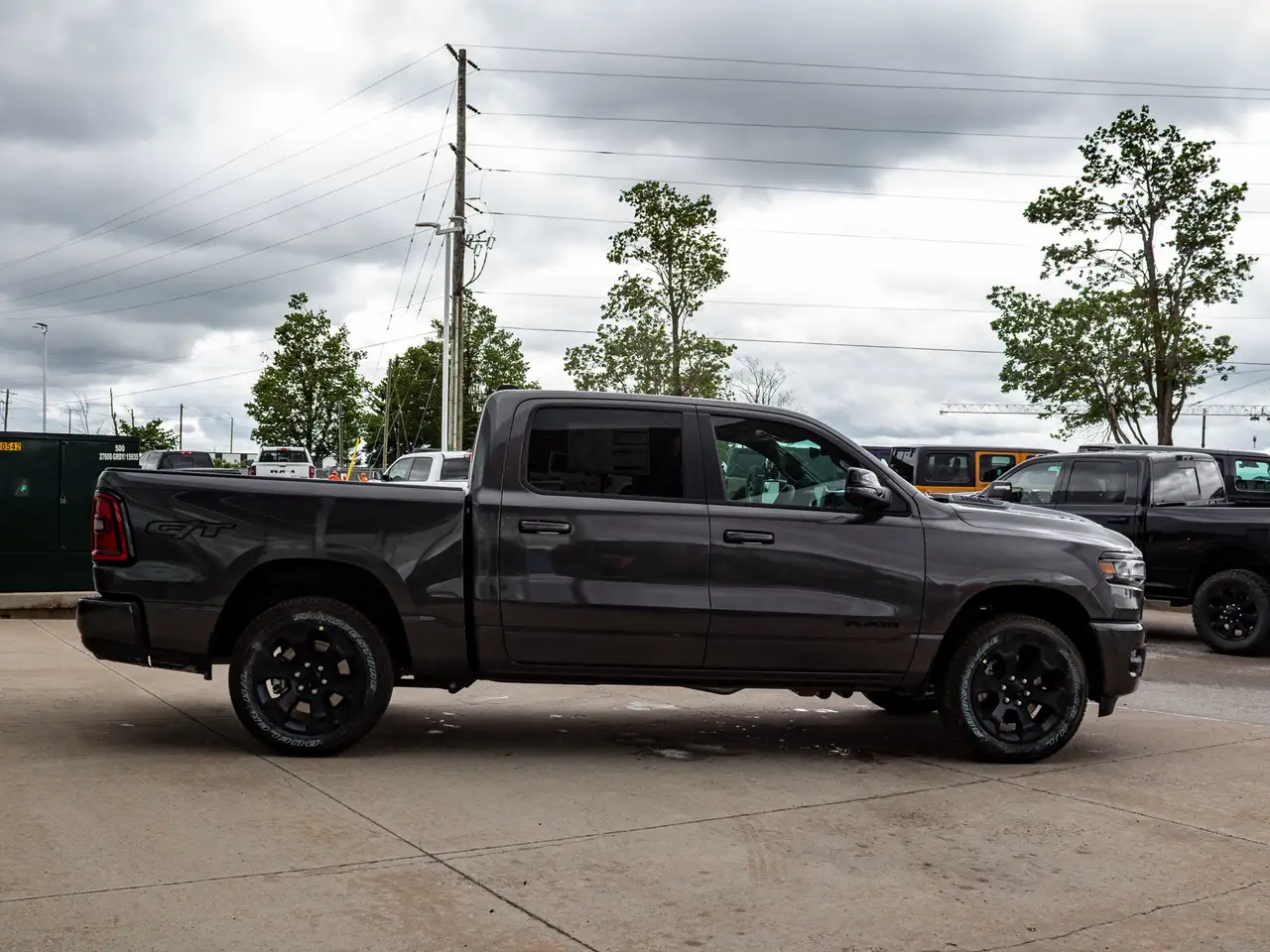 RAM 1500 снимка RAM 1500