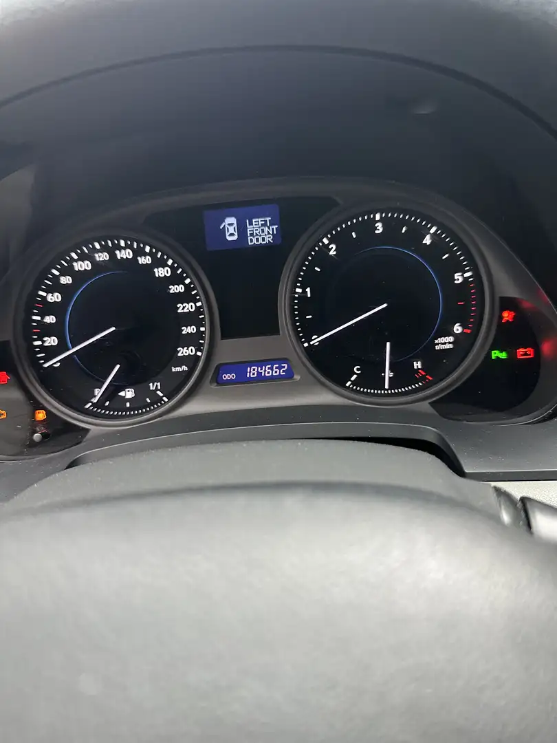 Lexus IS 220d IS 220 d Business Leder Xenon Sitzheizung Sitzlüftung el. Rollo Weiß - 2