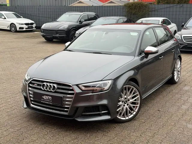 Audi S3 Sportback 2.0 TFSI quattro Bang&Olufsen/LED