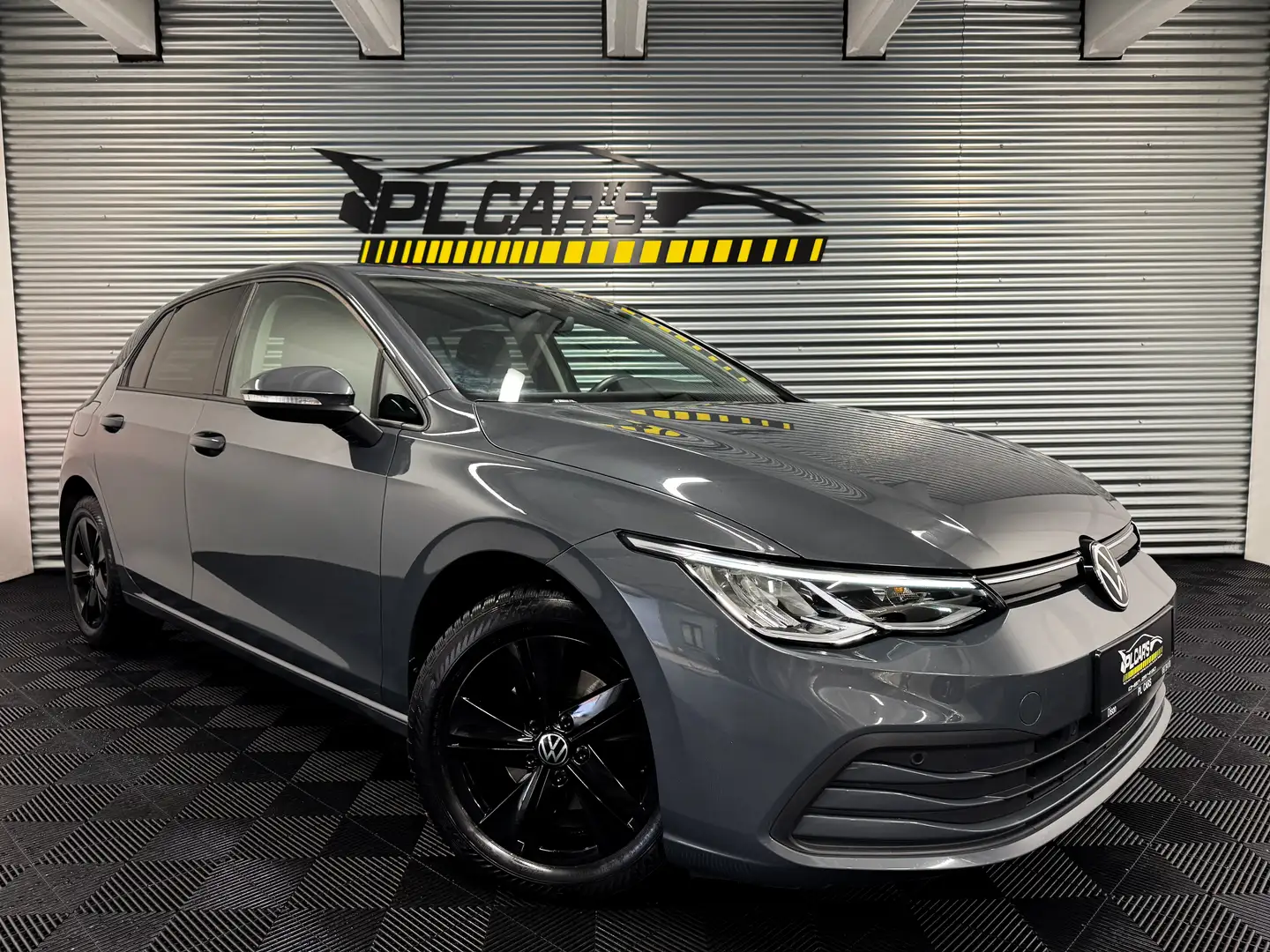 Volkswagen Golf 1.0TSI LOOK R LINE | CAMERA | LED | GPS | GARANTIE Gris - 1