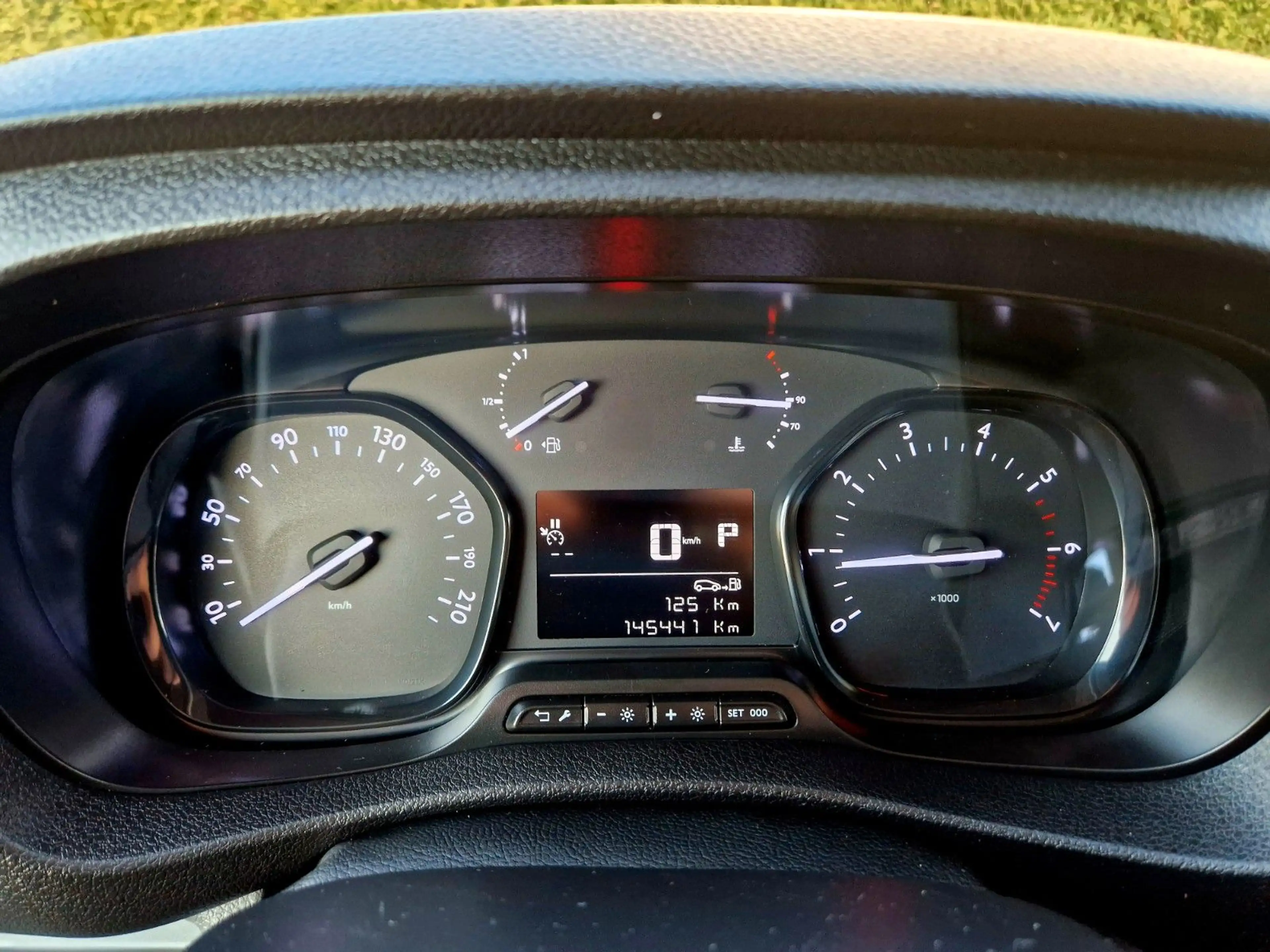 Opel Vivaro Edition M L2 DoKa Automatik *5-Sitze* — photo 12