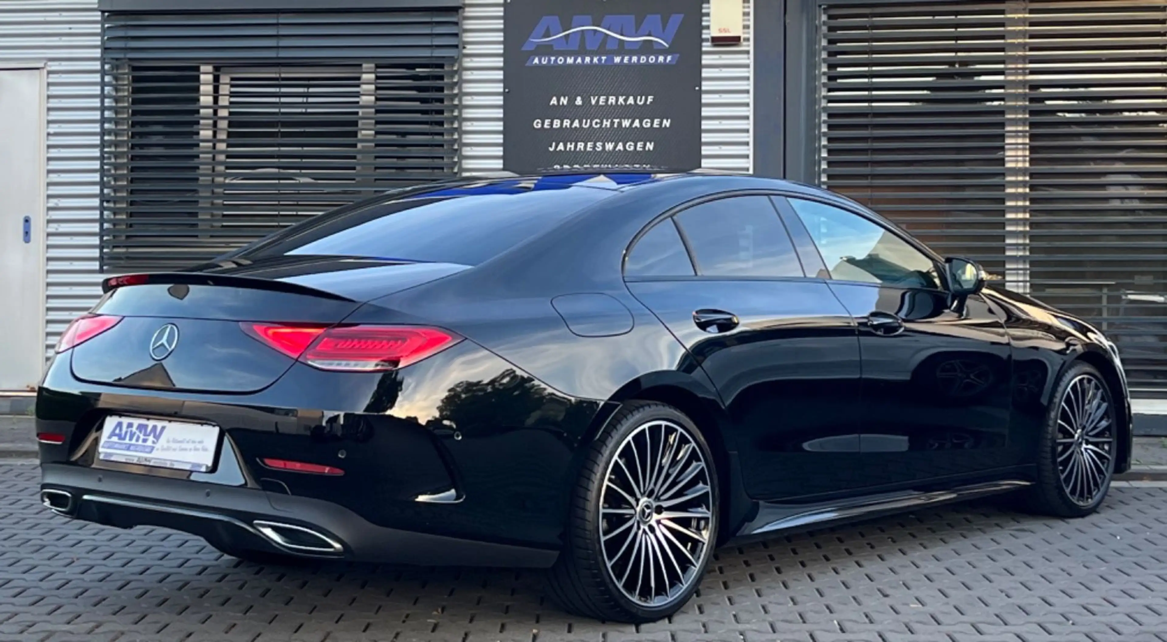 Mercedes-Benz CLS 400 9G 4M AMG LINE NIGHT*BURMESTER*LED*AHK*! — photo 3