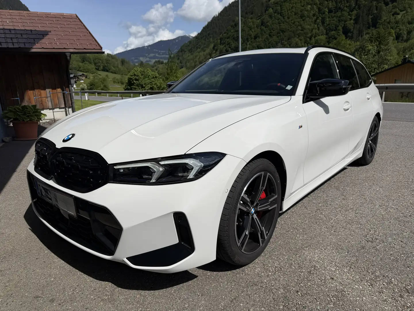 BMW 340 M340d xDrive Touring Aut. Weiß - 1