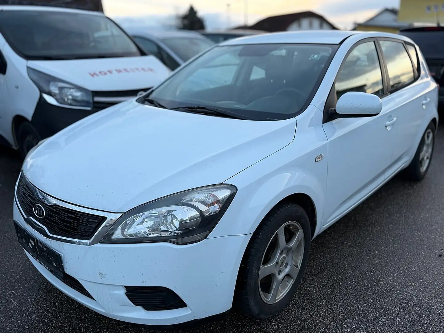 Kia Ceed / cee'd cee'd Weiß - 1