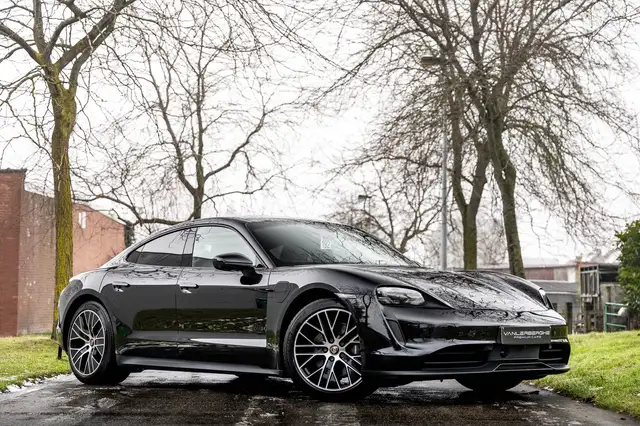 Porsche Taycan Perf batt+ * SportChrono * Pano * ACC * 360 * HUD