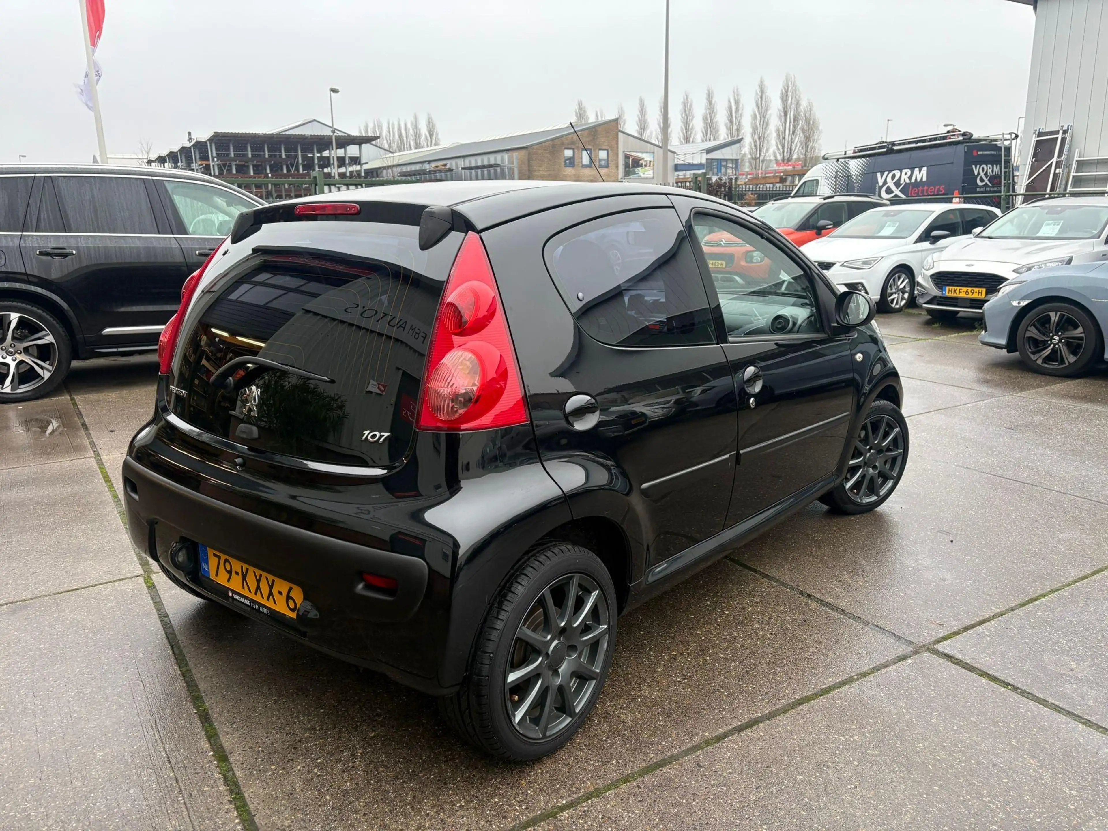 Peugeot 107 1.0-12V XS — photo 6