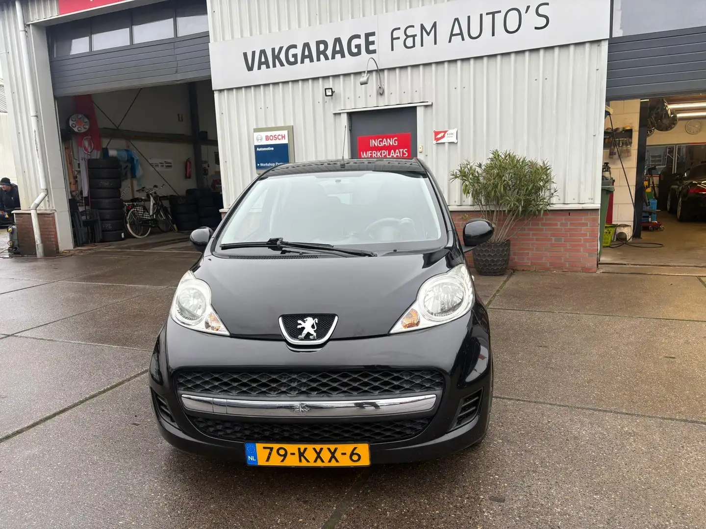 Peugeot 107 1.0-12V XS Negro - 2