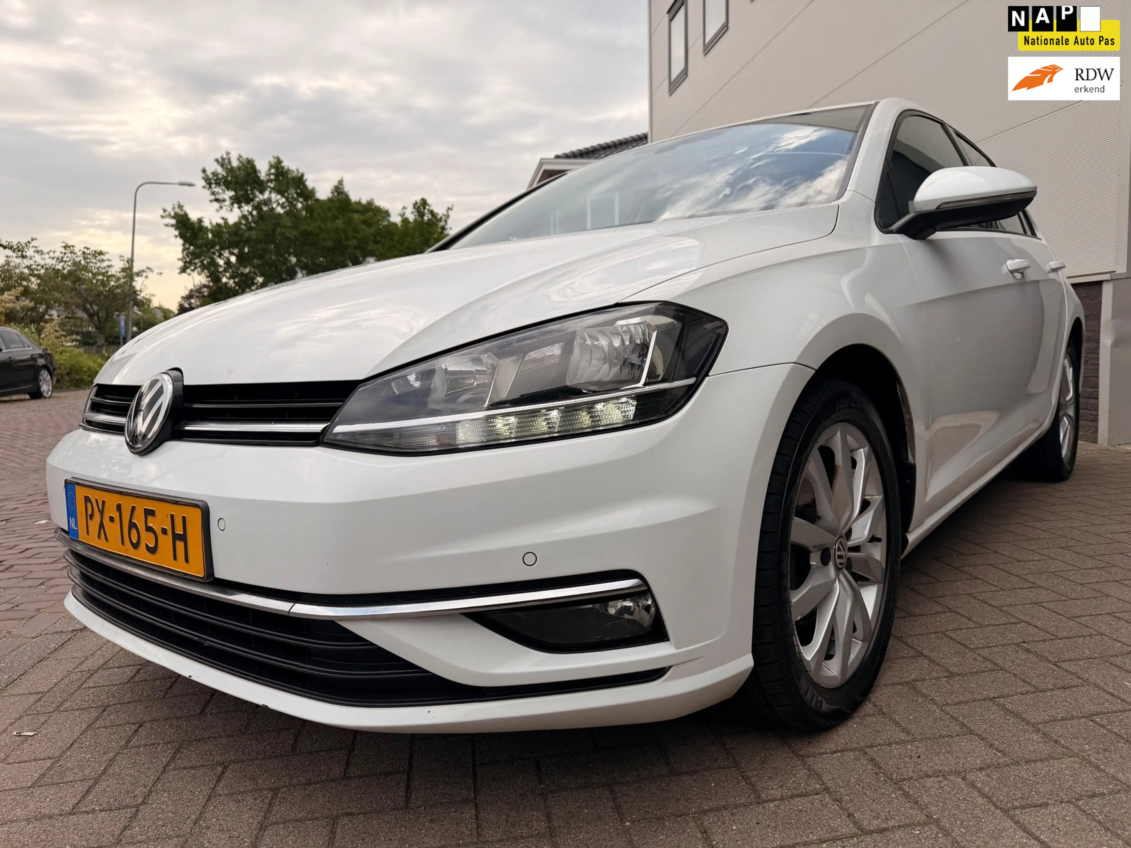 Volkswagen Golf 1.0 TSI 7,5 Comfortline/Automaat/Camera/Navi/Clima