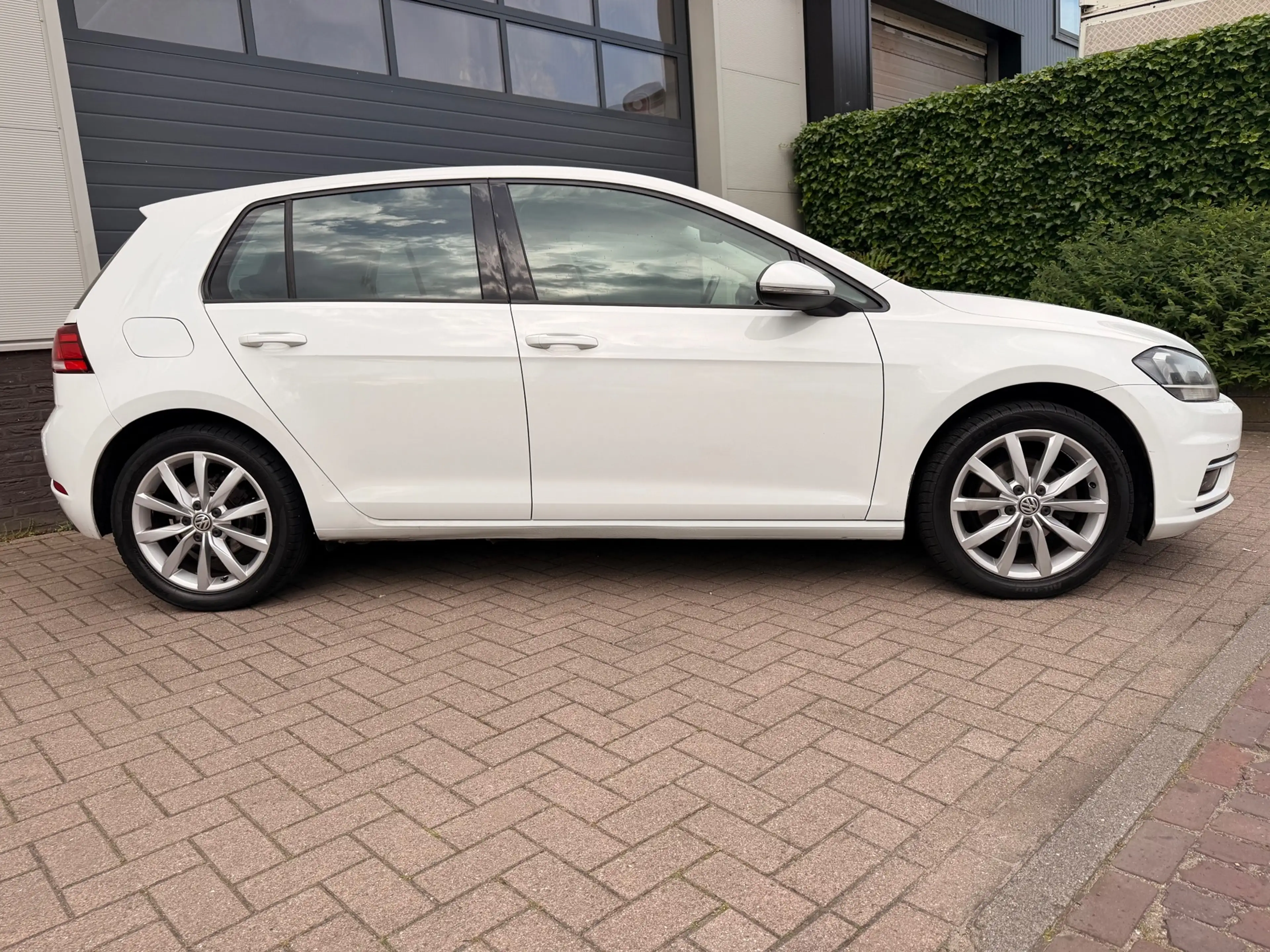 Volkswagen Golf 1.0 TSI 7,5 Comfortline/Automaat/Camera/Navi/Clima — photo 10