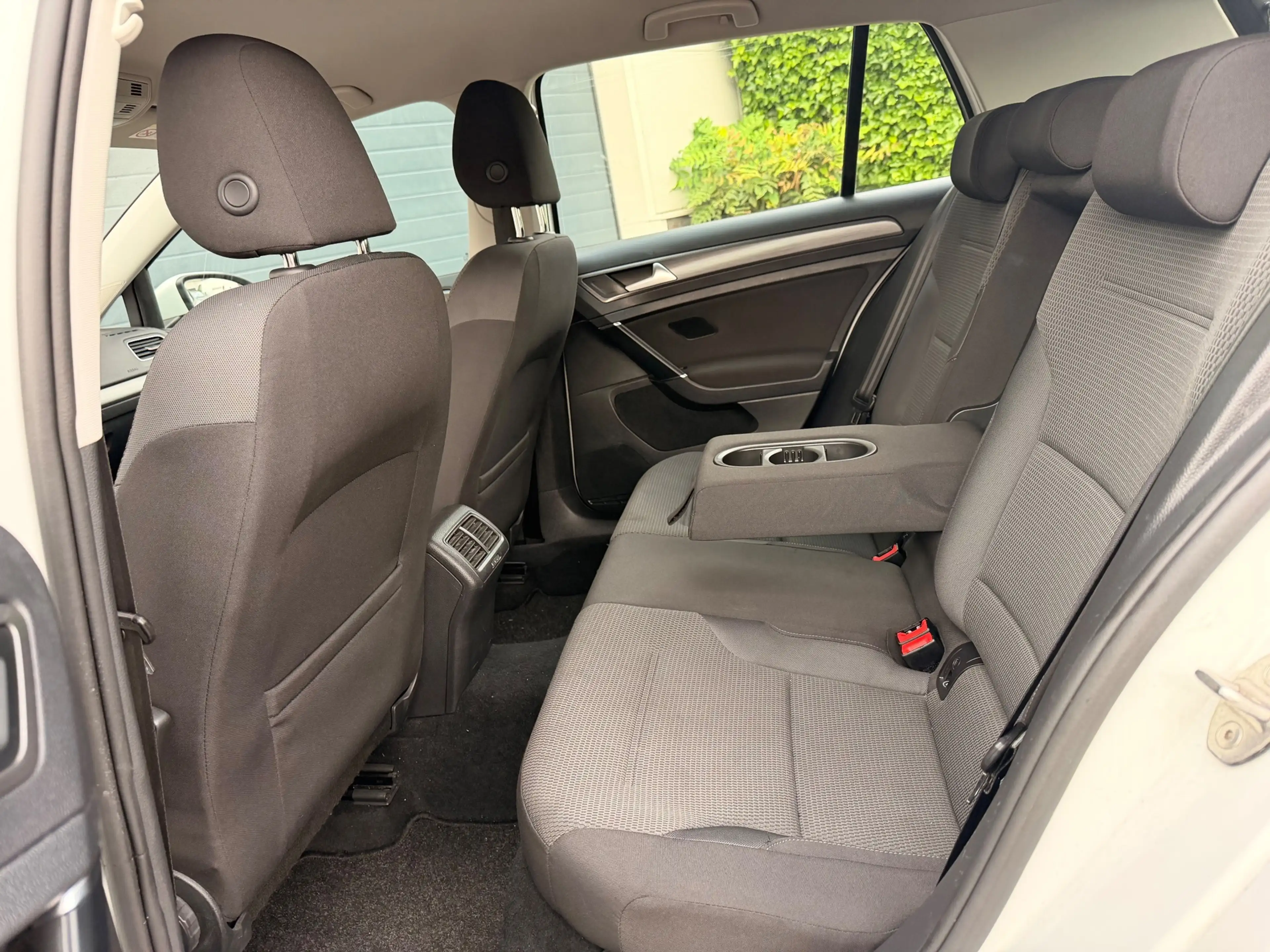 Volkswagen Golf 1.0 TSI 7,5 Comfortline/Automaat/Camera/Navi/Clima — photo 28