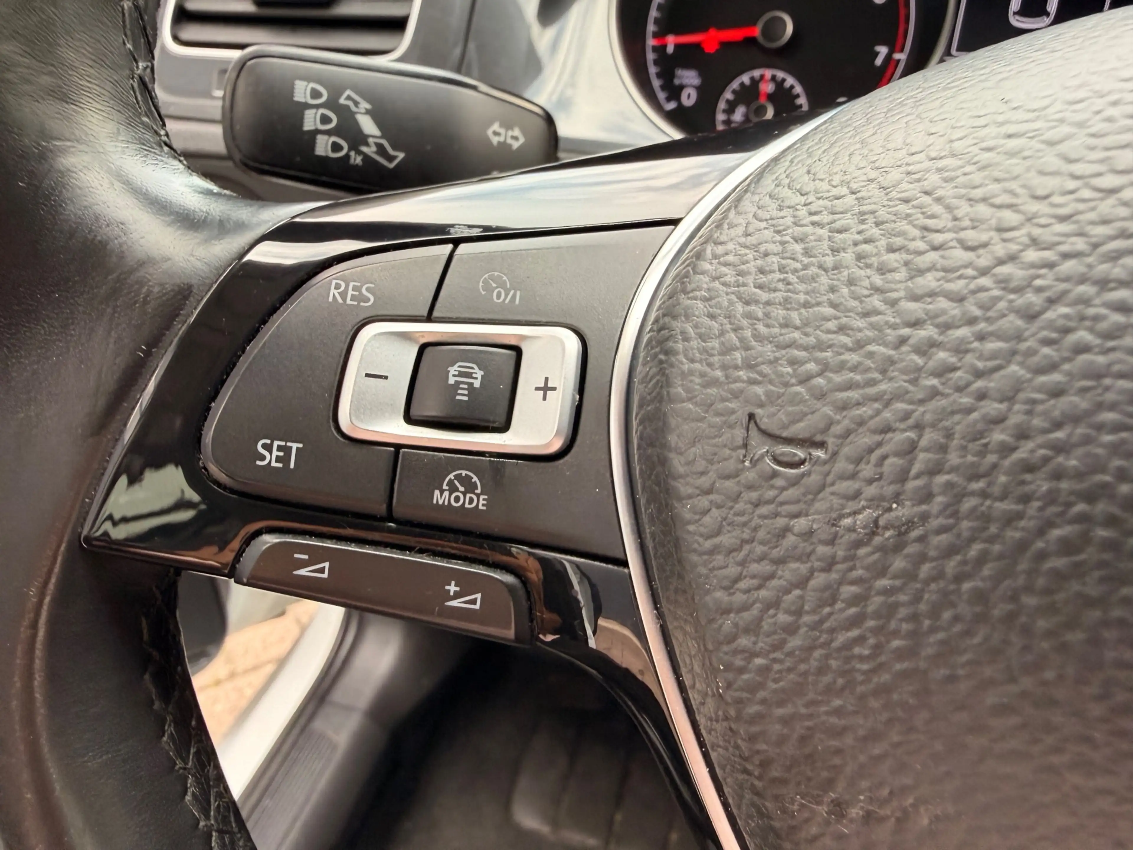Volkswagen Golf 1.0 TSI 7,5 Comfortline/Automaat/Camera/Navi/Clima — photo 18