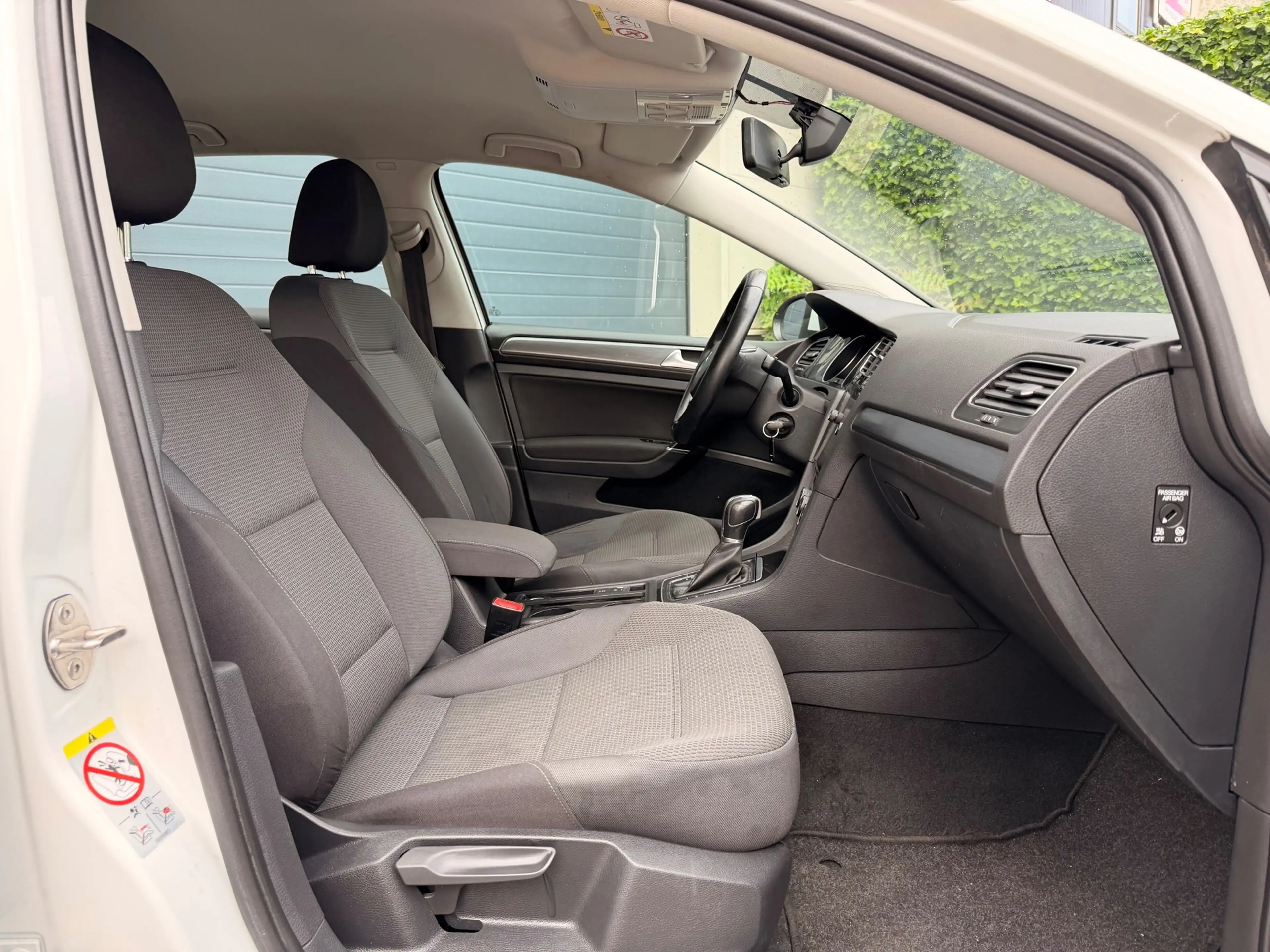 Volkswagen Golf 1.0 TSI 7,5 Comfortline/Automaat/Camera/Navi/Clima — photo 27