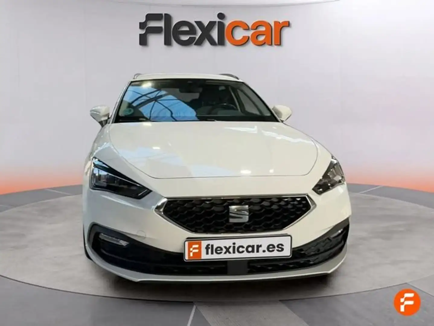 SEAT Leon ST 1.5 TSI S&S Style 130 Blanc - 2