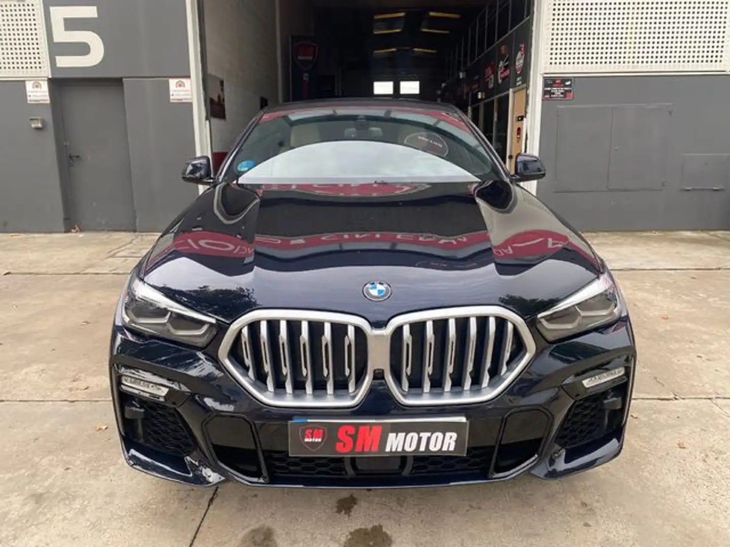 BMW X6 xDrive 30dA Noir - 2