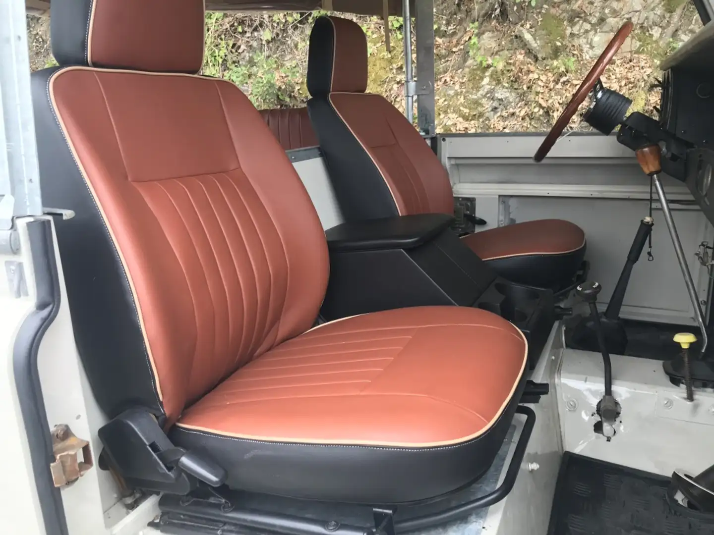 Land Rover LAND-ROVER Santana Todoterreno  Manual de 3 Puerta Blanco - 2