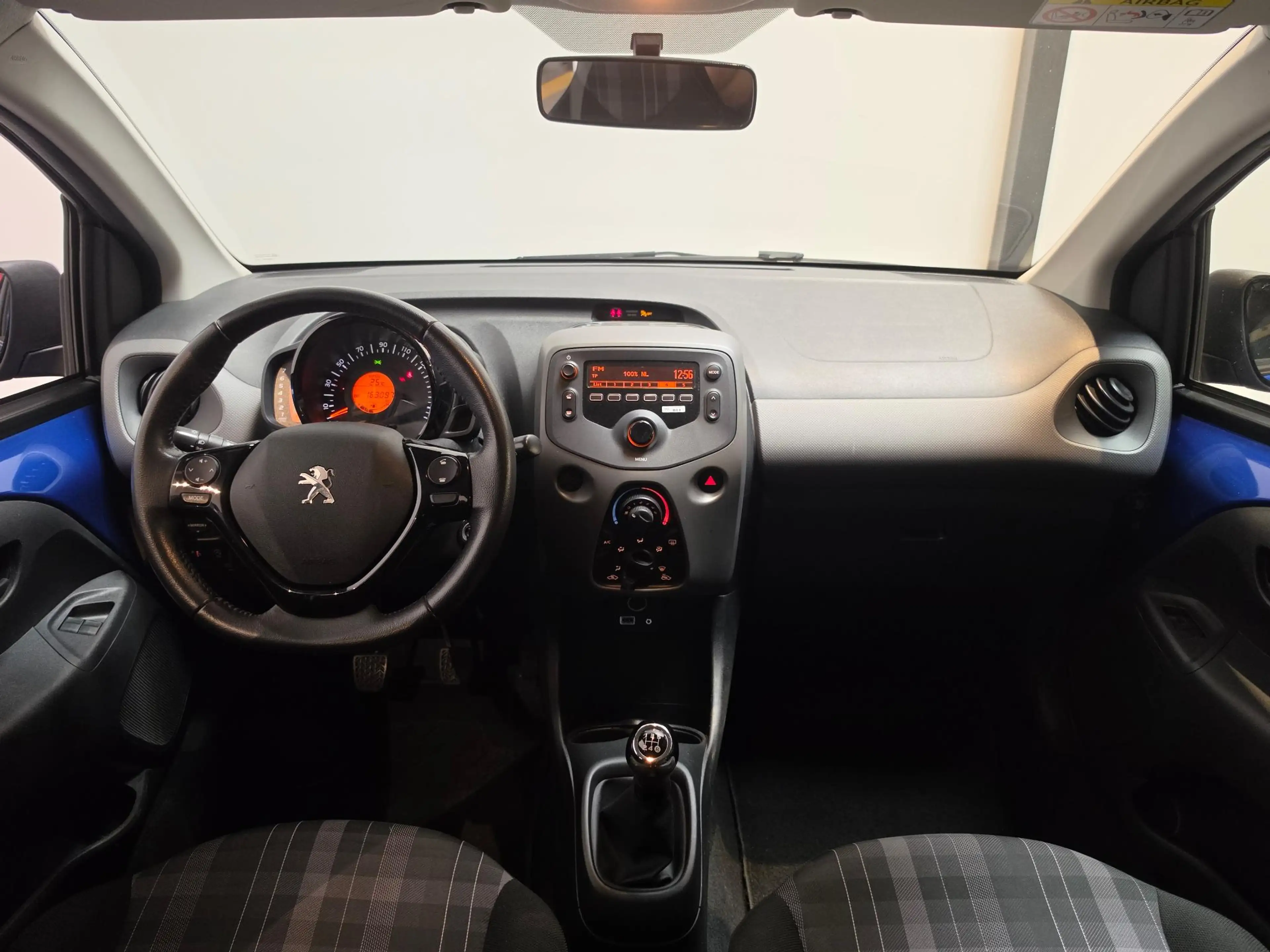 Peugeot 108 1.0 e-VTi Active - Airco — photo 11