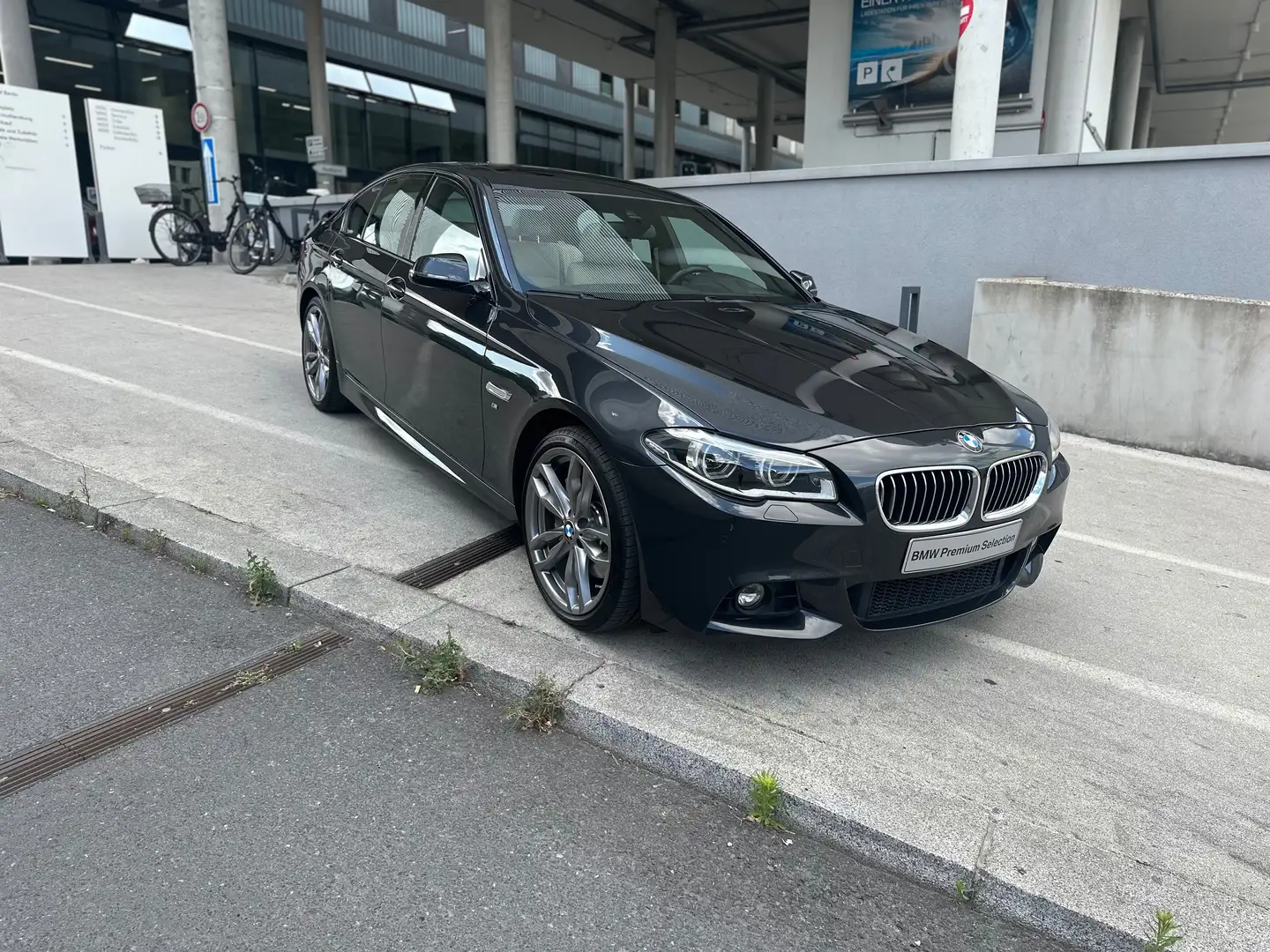 BMW 535 5er Diesel 535d xDrive Sport-Aut. Grau - 2