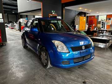 1.3i 16v GA/12 mois de garantie/AIRCO