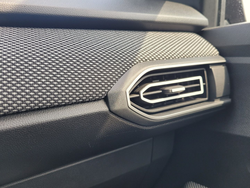 Dacia Jogger Extreme — photo 16
