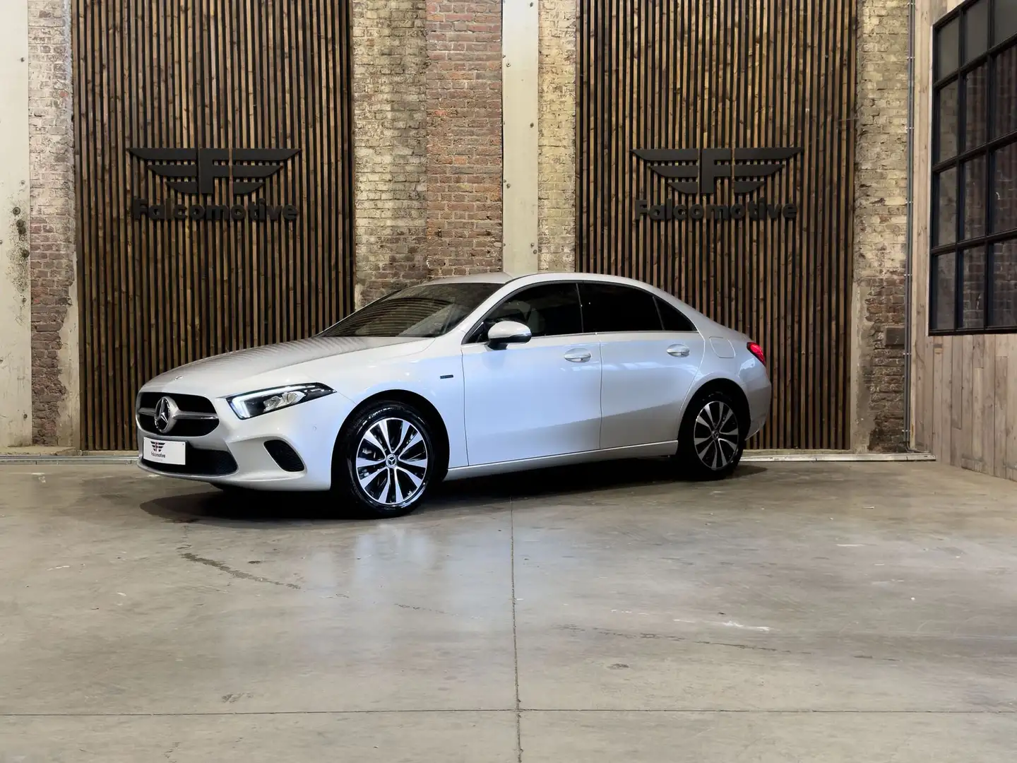 Mercedes-Benz A 250 PHEV*MBUX*27.196 KM!!!*ZETELVERW.*BERLINE* Silver - 2