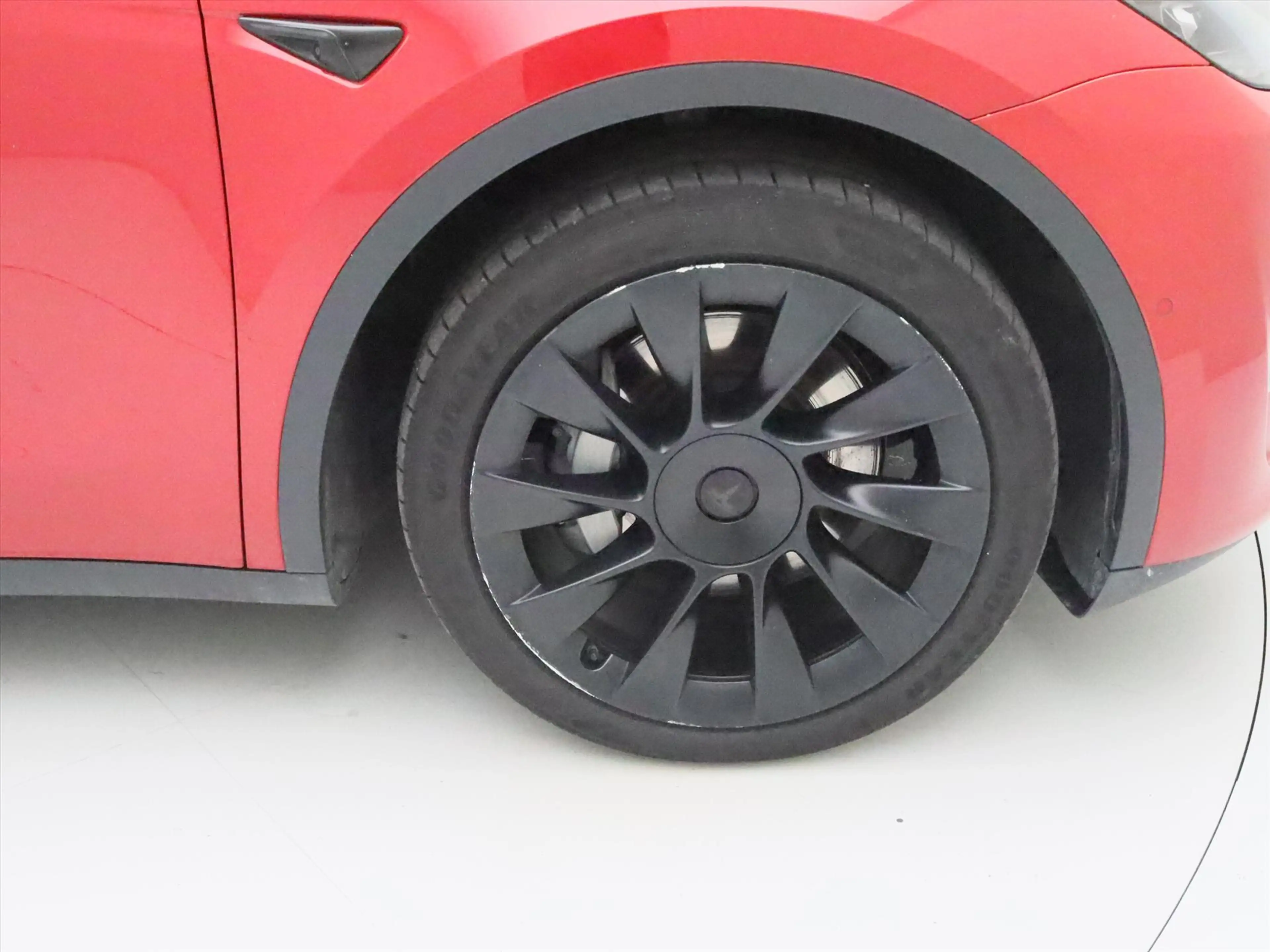 Tesla Model Y Long Range AWD 75kWh 351pk [ AMD RYZEN+AUTOPILOT+2 — photo 10