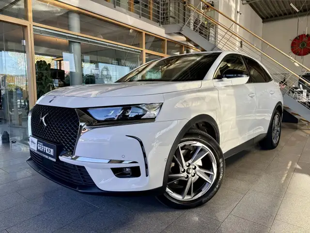 DS Automobiles DS 7 Crossback DS7 Crossback E-TENSE 225 BASTILLE +! Bluetooth
