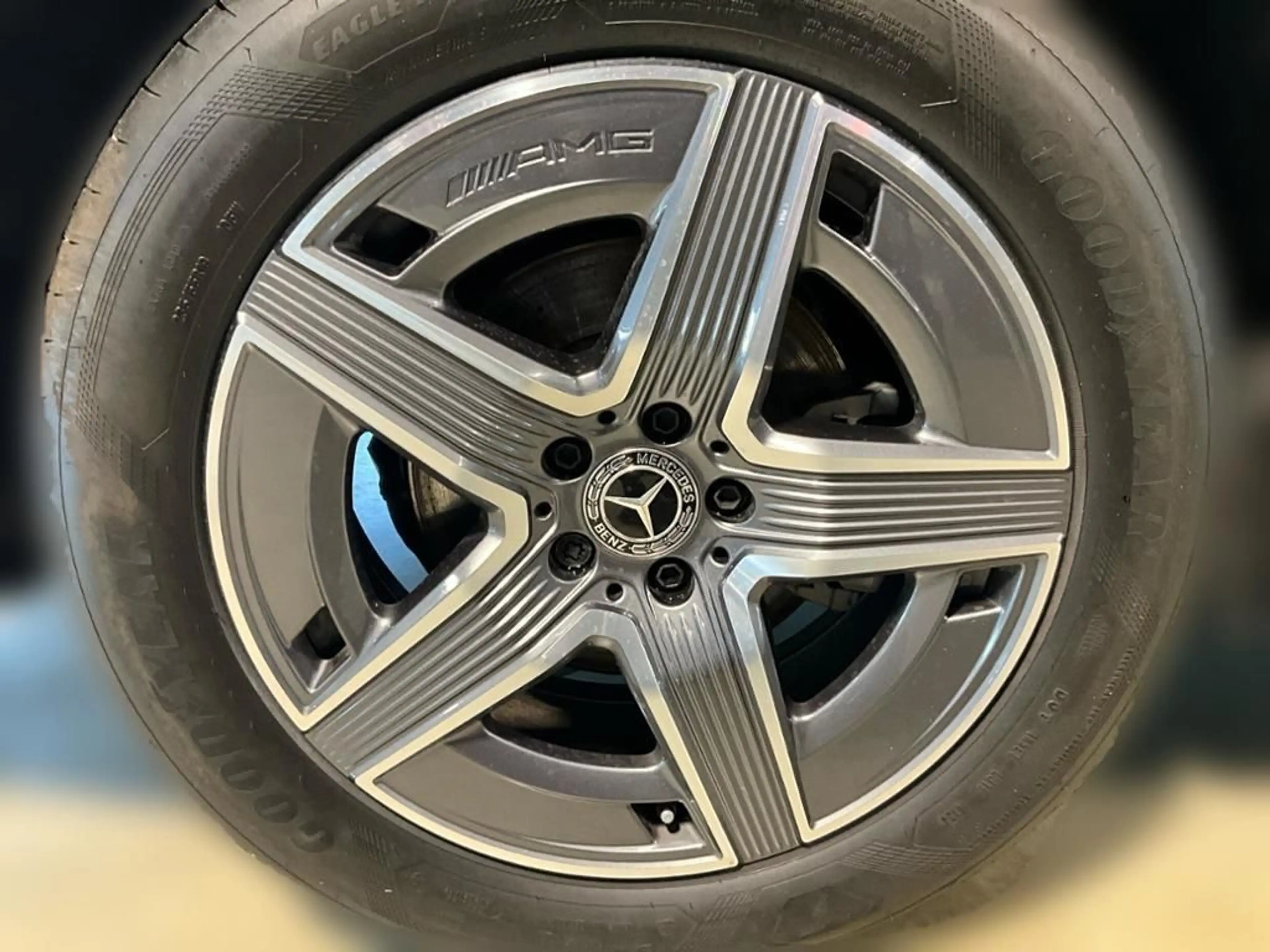 Mercedes-Benz GLC 300 d AMG 4MATIC 360 ACC AHK AUT Kam. KlimaA — photo 15