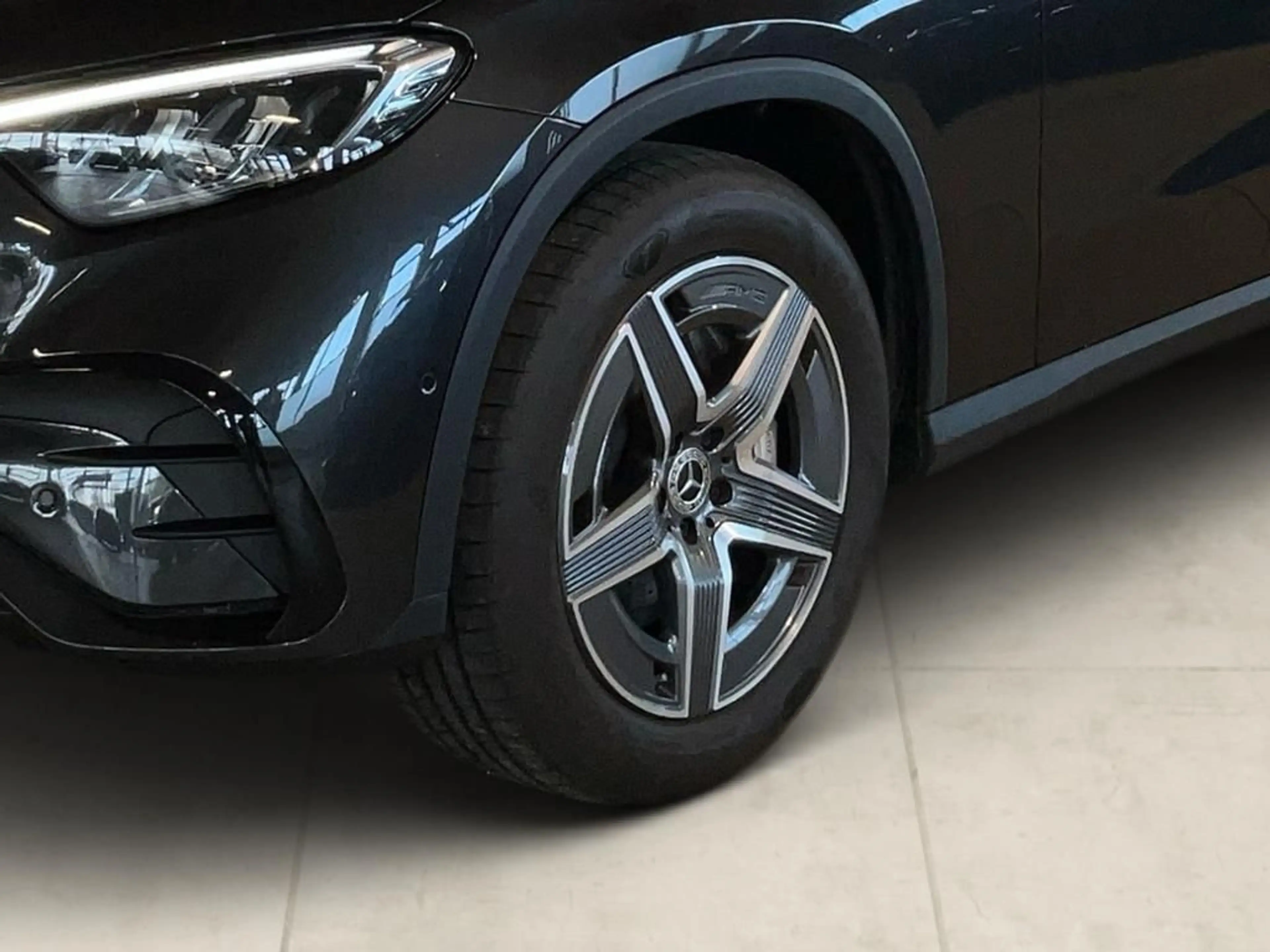 Mercedes-Benz GLC 300 d AMG 4MATIC 360 ACC AHK AUT Kam. KlimaA — photo 7