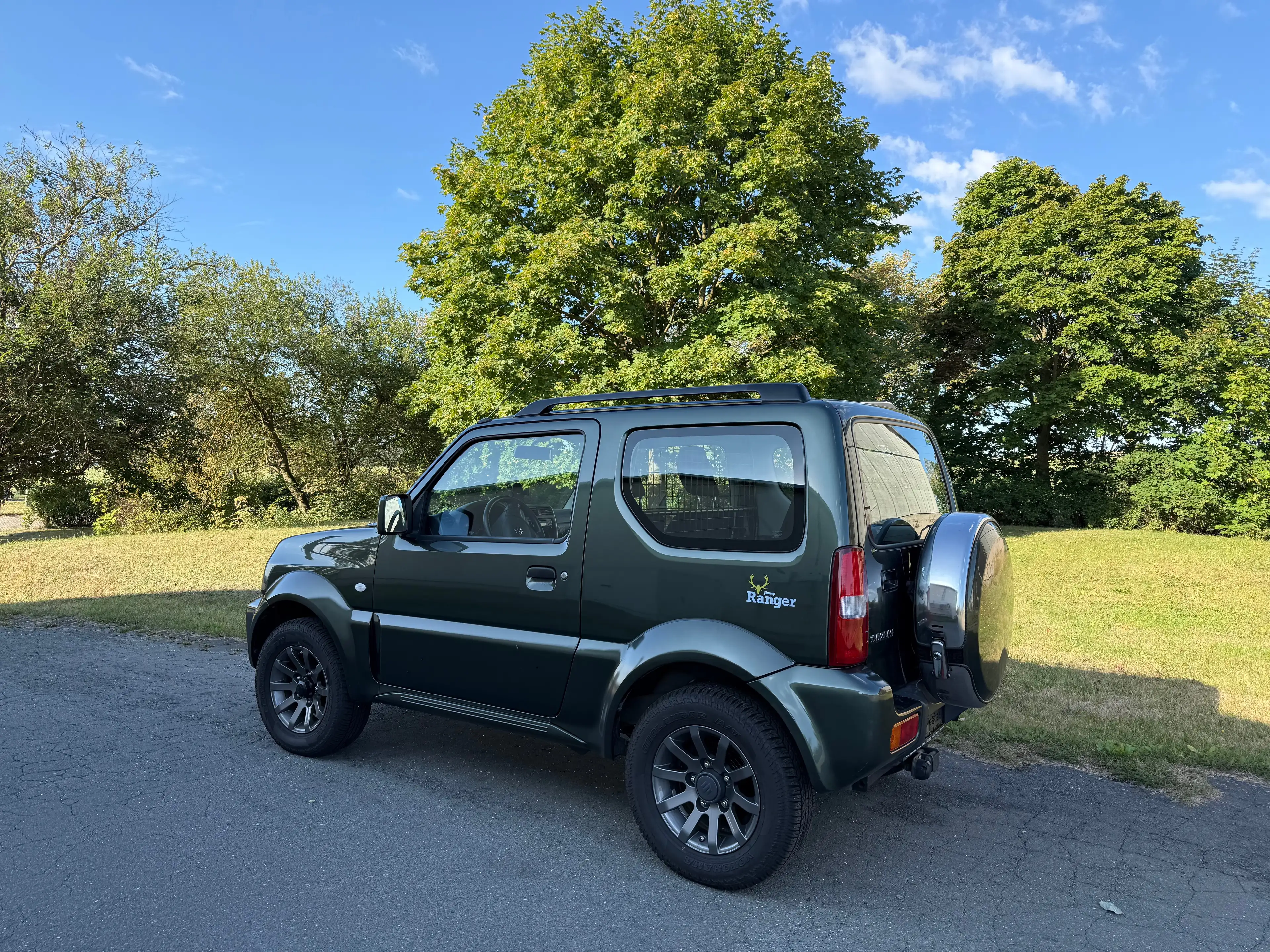 Suzuki Jimny Jimny Club Ranger AHK Klima ALLGRIP Allrad 4x4 — photo 13