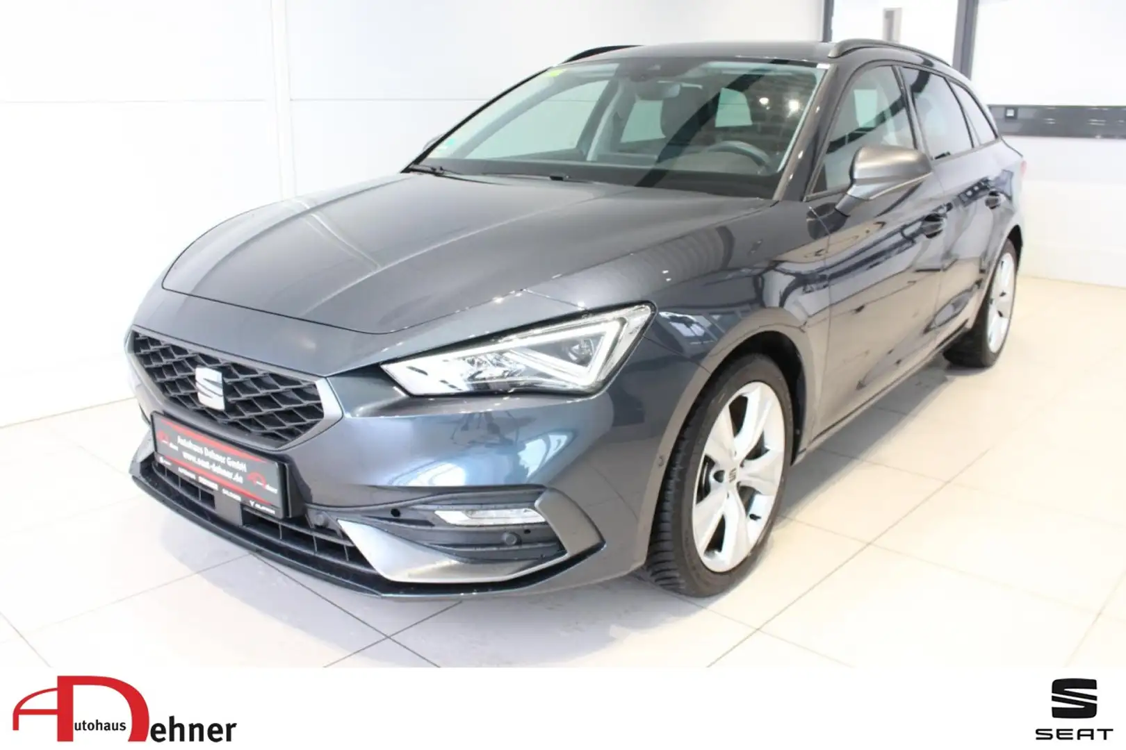 SEAT Leon Sportstourer FR 1.5 eTSI DSG 4JGAR/RKAM/PDC Klima Grau - 1