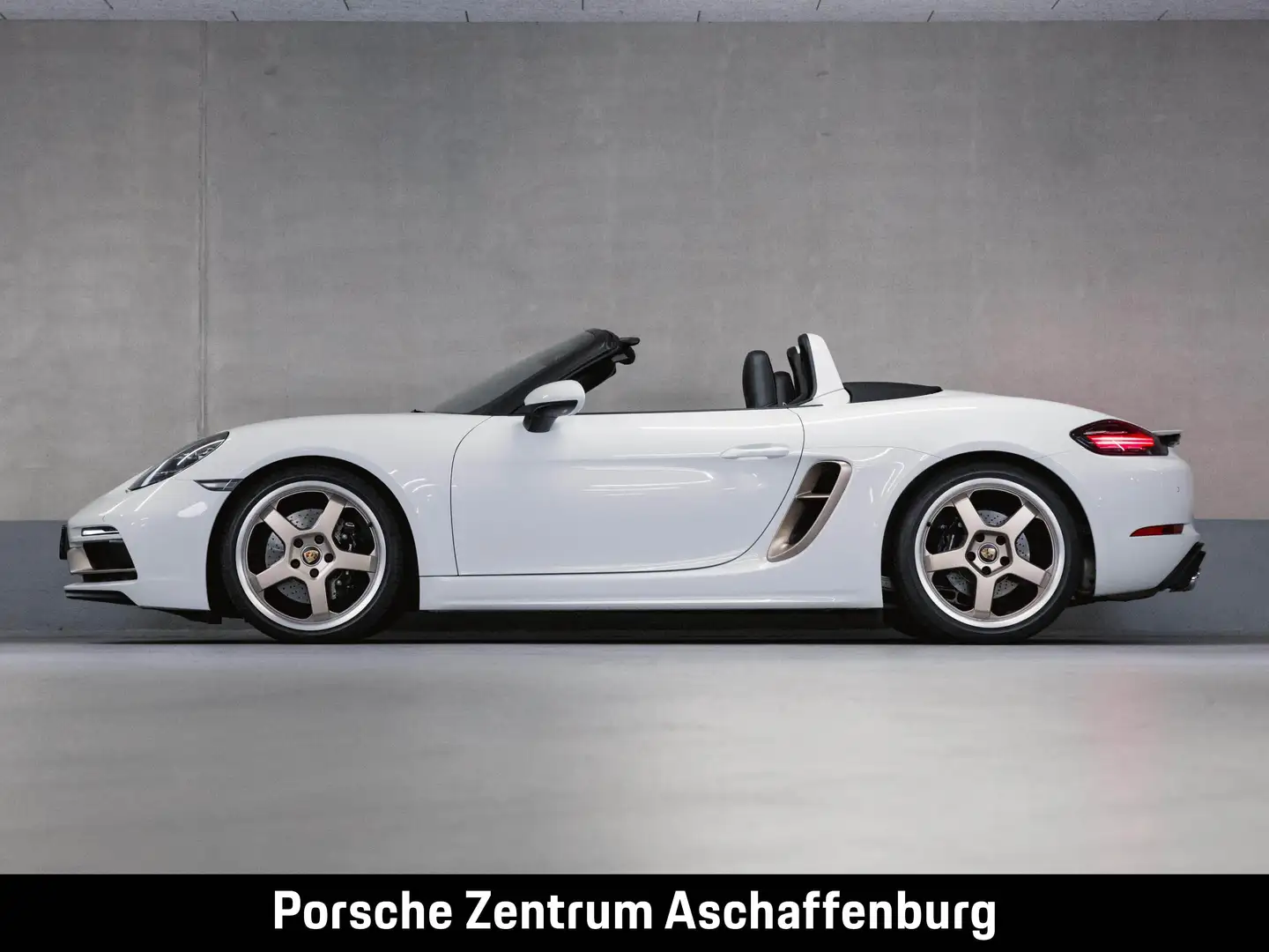 Porsche Boxster SONDERMODELL 25 Jahre Weiß - 2