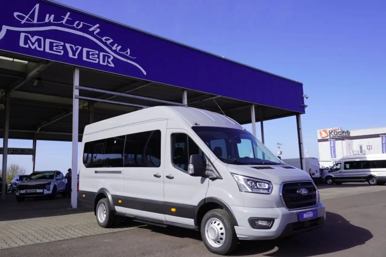 Ford Transit Bus 460 L4H3 17-Sitzer UPE=87000Euro! ** 2
