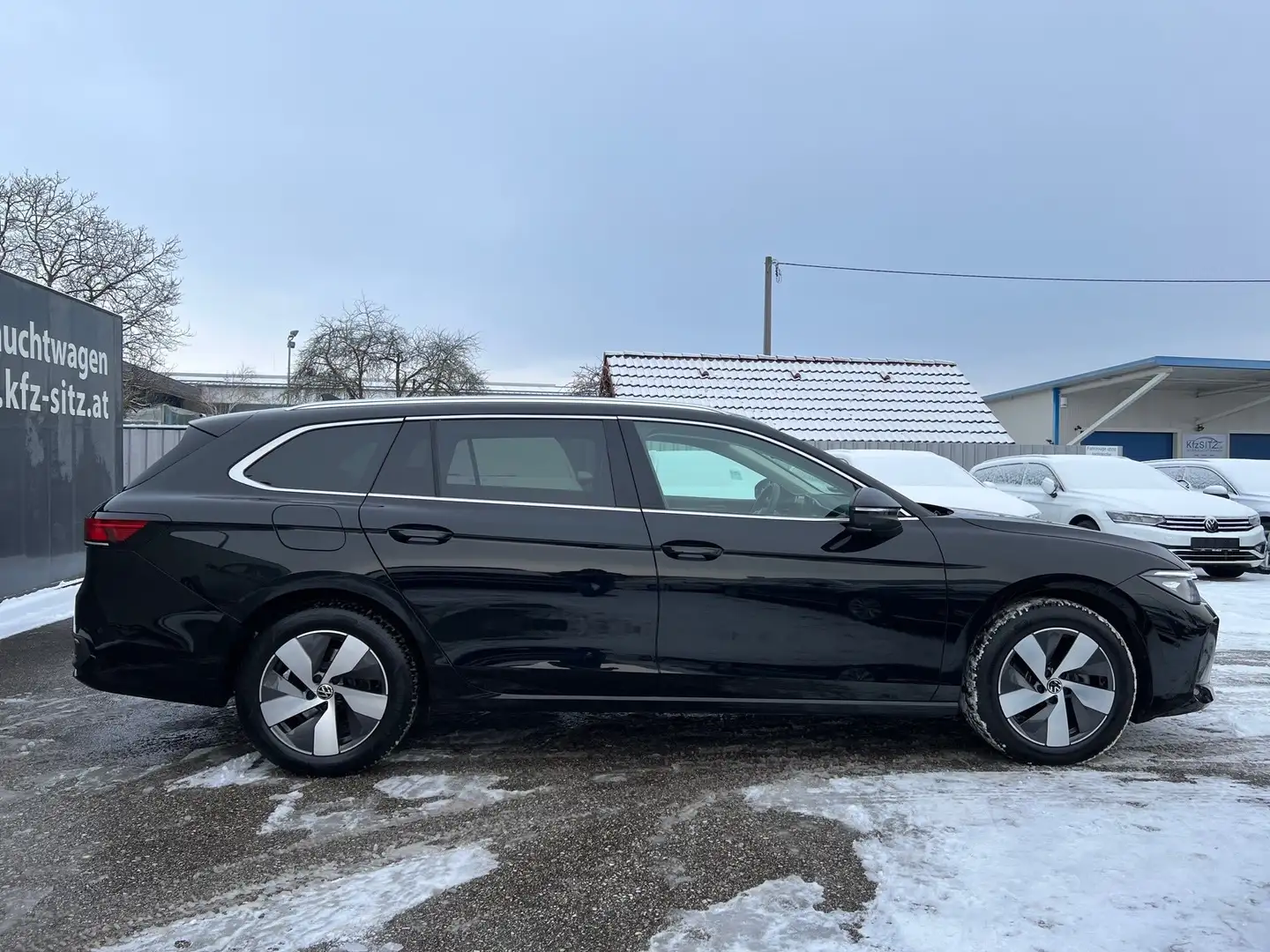 Volkswagen Passat Variant 2.0 TDI Business DSG | NP: €58.000 Schwarz - 2